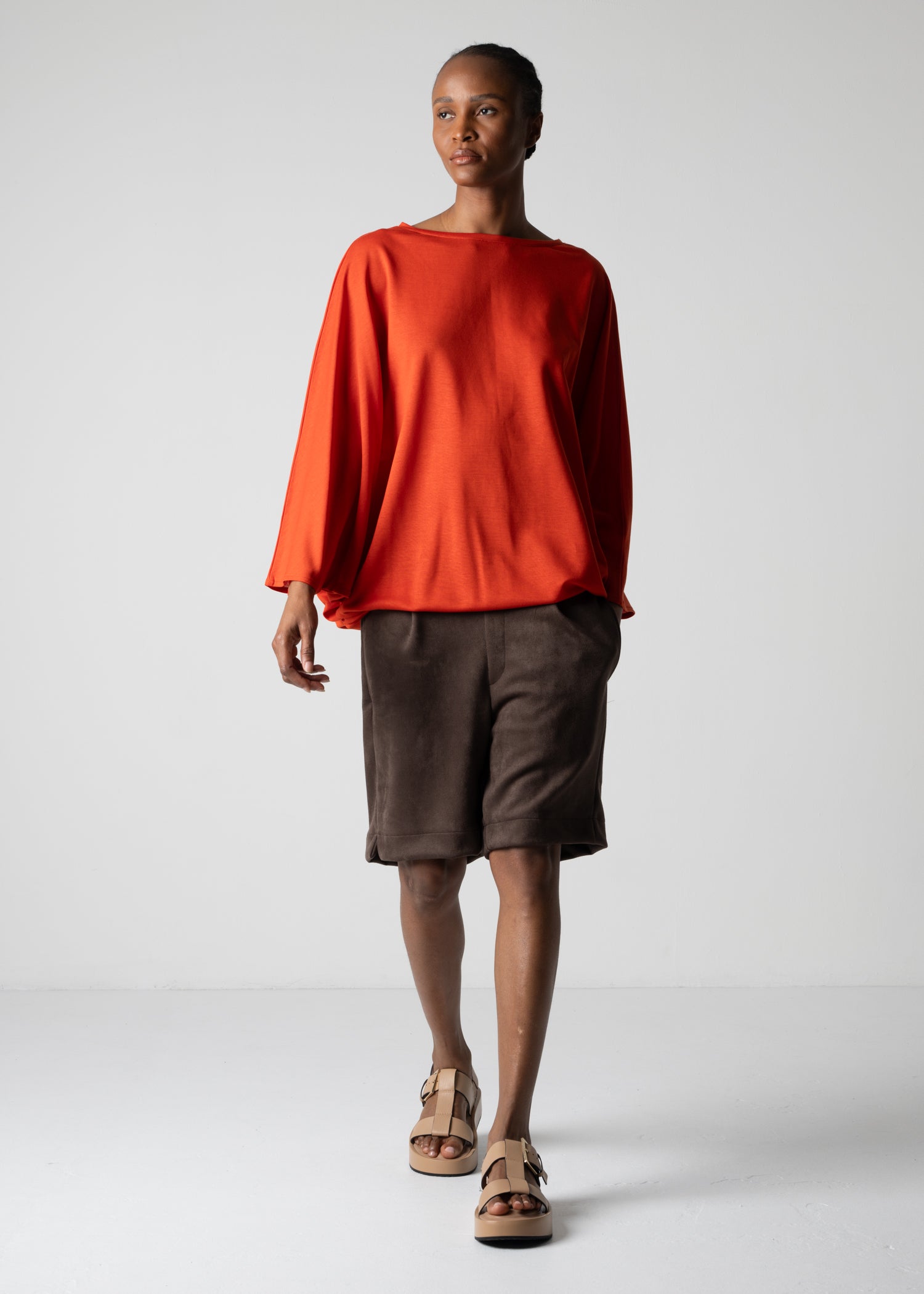 16 JOSIE SHORTS / BOUNCY SUEDE - C12