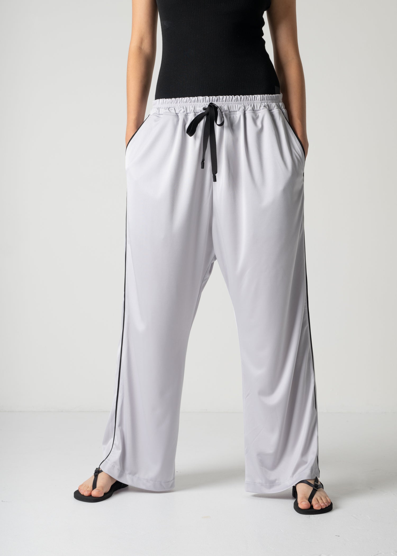 jog trousers, silver, cogthebigsmoke, one size fits all, sustainable fashion, less is more, made in Japan, quiet luxury, minimalist