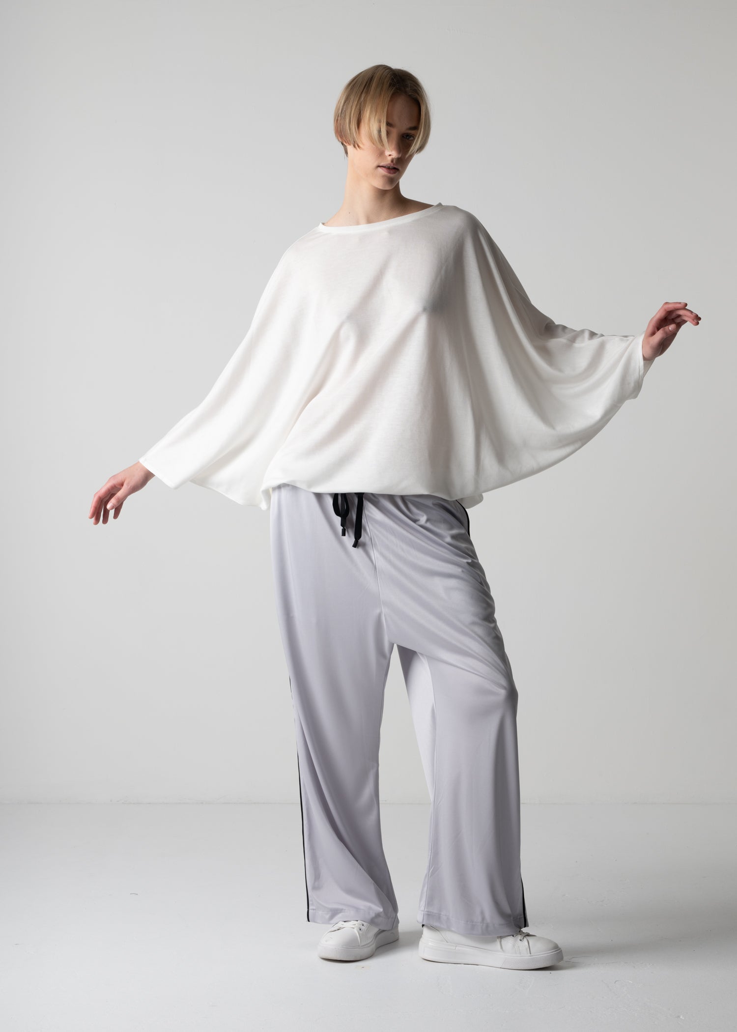 boat neck top, white, cogthebigsmoke, one size fits all, sustainable fashion, less is more, made in Japan, quiet luxury, minimalist