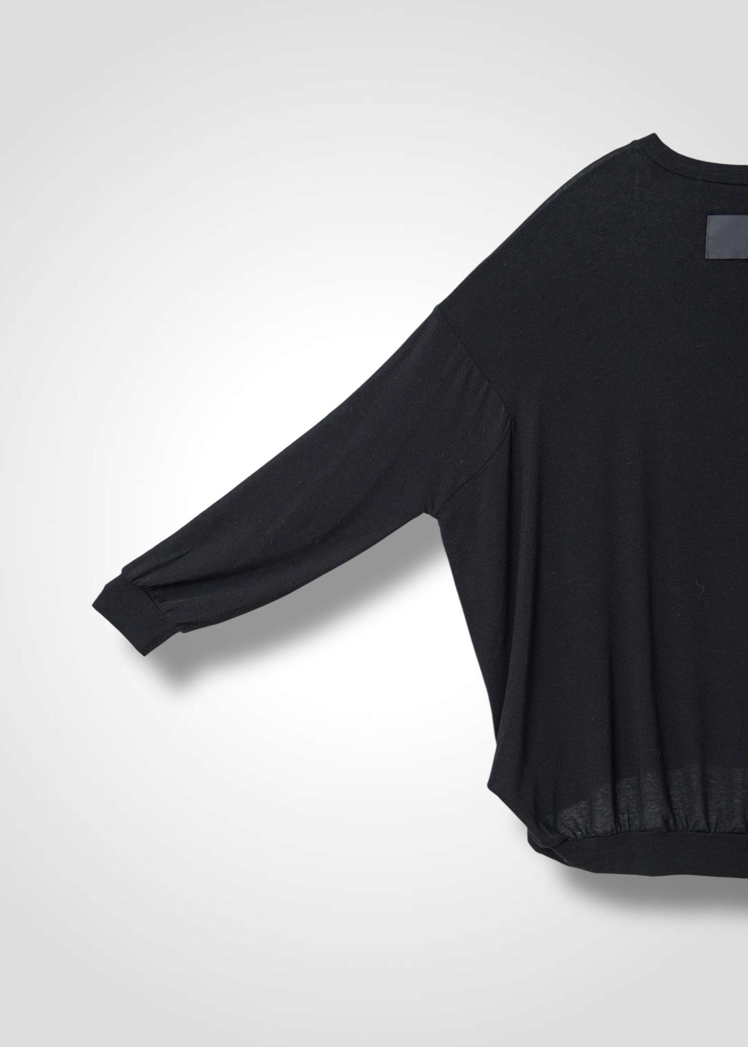 03 MACY NARROW SLV CREW NECK TOP / TENCEL CASHIMER PLAIN JERSEY - C13