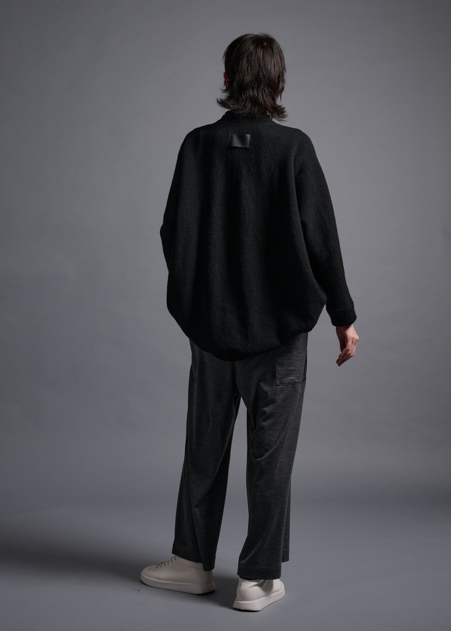 Long-sleeved bolero, black, cogthebigsmoke, one size fits all, sustainable fashion, less is more, made in Japan, quiet luxury, minimalist