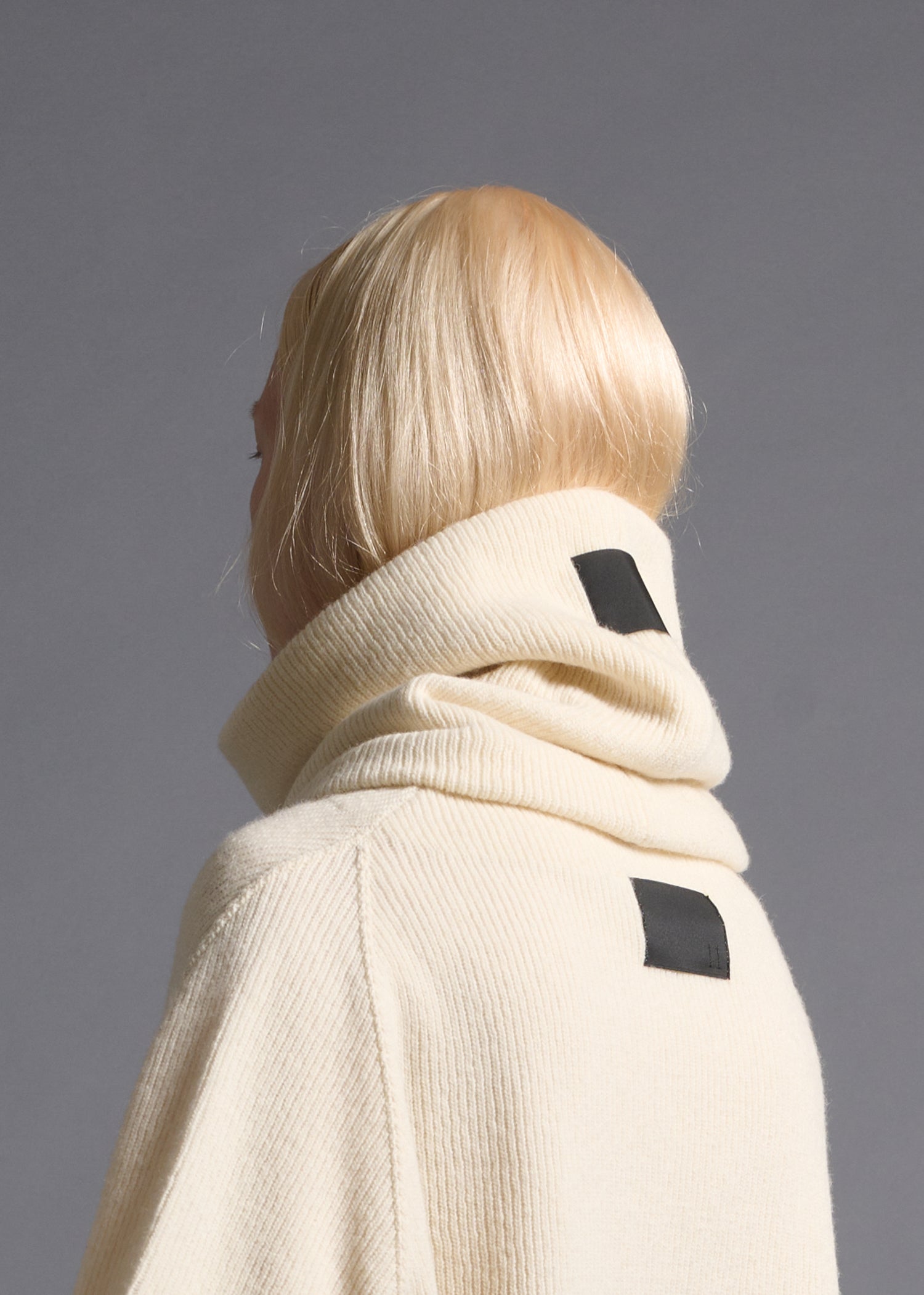 Simple tubular snood, milk, cogthebigsmoke, one size fits all, sustainable fashion, less is more, made in Japan, quiet luxury, minimalist