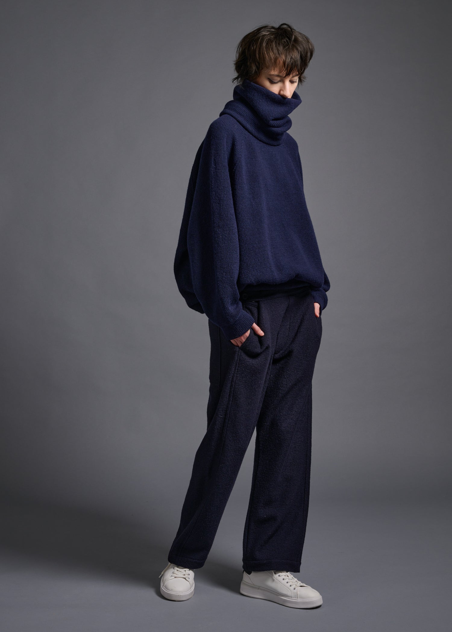 Simple tubular snood, navy, cogthebigsmoke, one size fits all, sustainable fashion, less is more, made in Japan, quiet luxury, minimalist