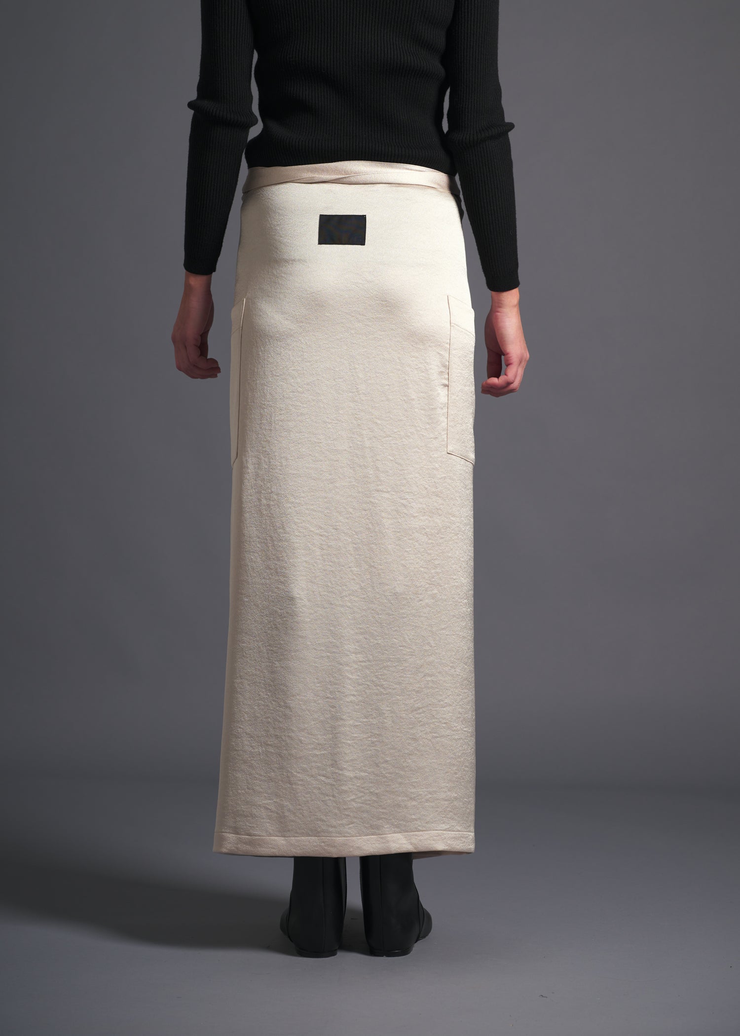 3-way wrap skirt, oat, cogthebigsmoke, one size fits all, sustainable fashion, less is more, made in Japan, quiet luxury, minimalist