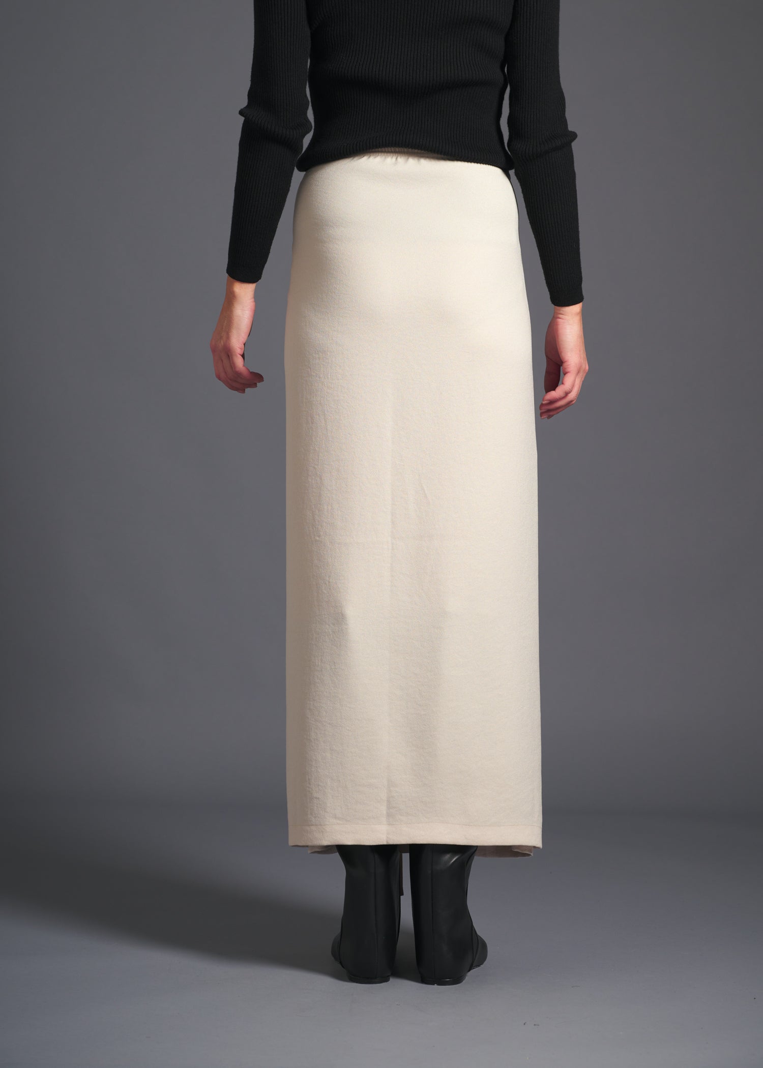 3-way wrap skirt, oat, cogthebigsmoke, one size fits all, sustainable fashion, less is more, made in Japan, quiet luxury, minimalist