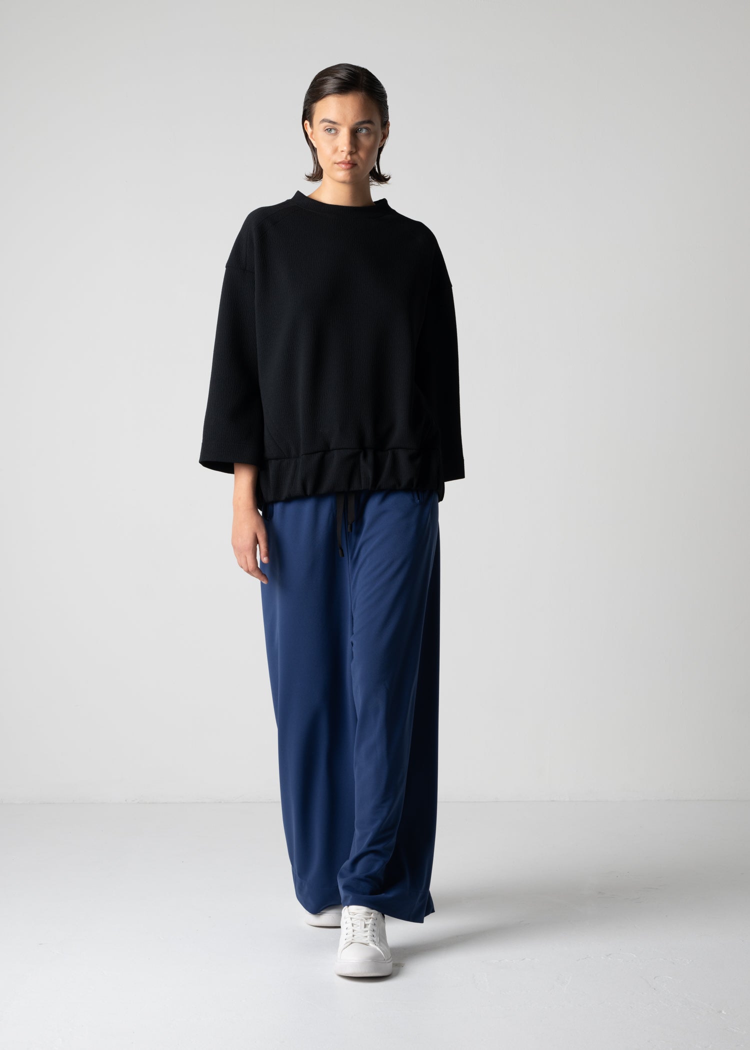 super loose trousers, indigo, cog the big smoke, one size fits all, sustainable fashion, less is more, made in Japan, quiet luxury, minimalist