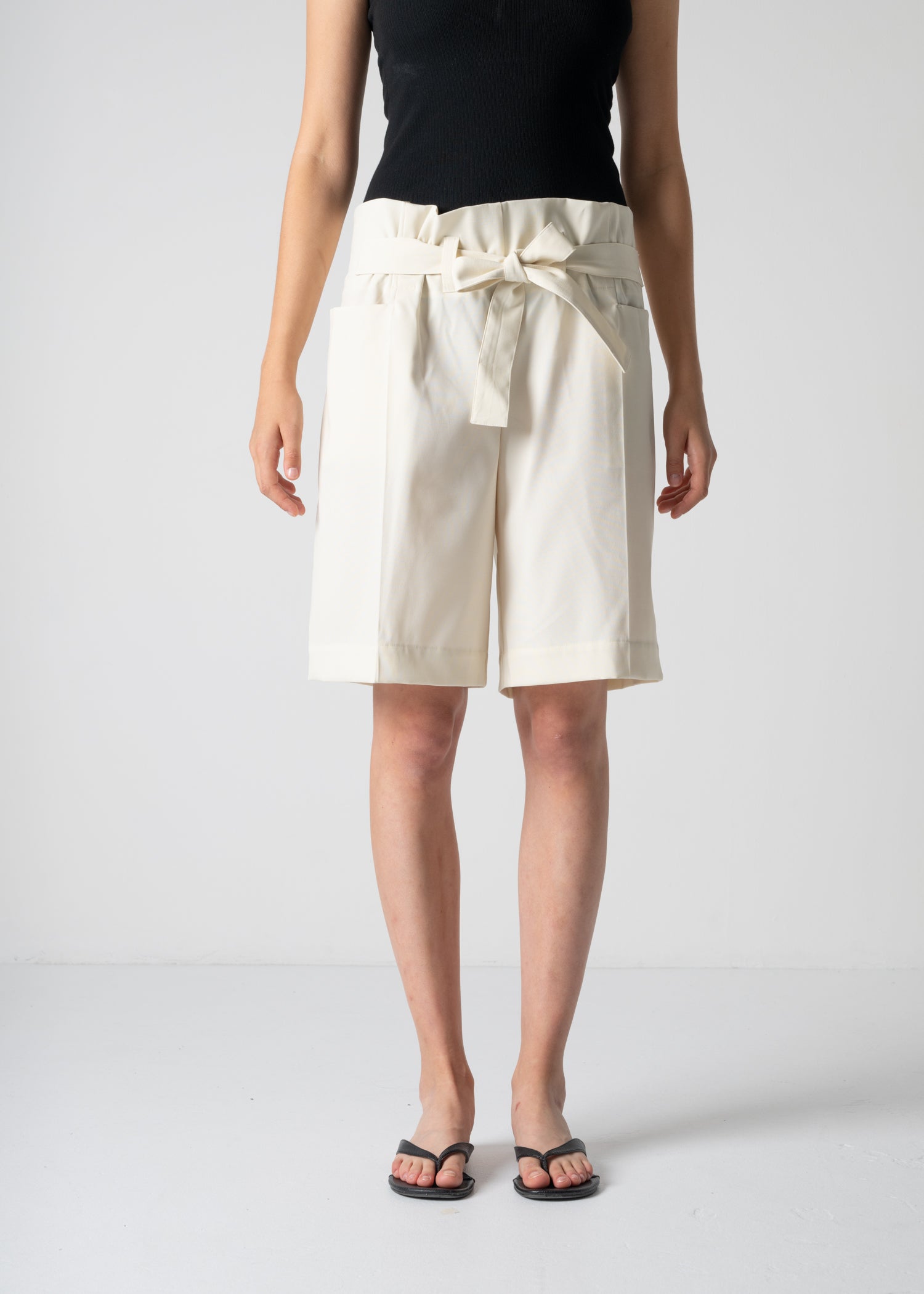 06 LEXI SHORTS / RECYCLE TW TROPICAL - C12