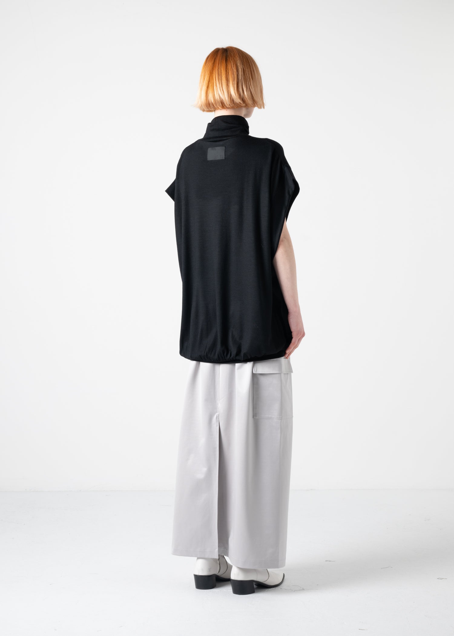 48 KENNA FRENCH HIGH-NECK TOP / HIGH GAUGE PURE WOOL JERSEY - C11
