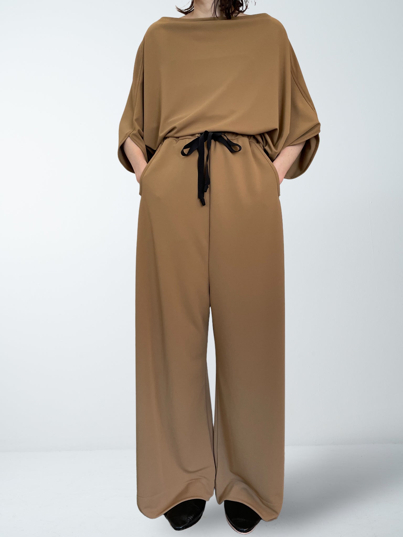 ALISON TROUSERS / MAT STRECH PONCH - ONLINE STORE EXCLUSIVE