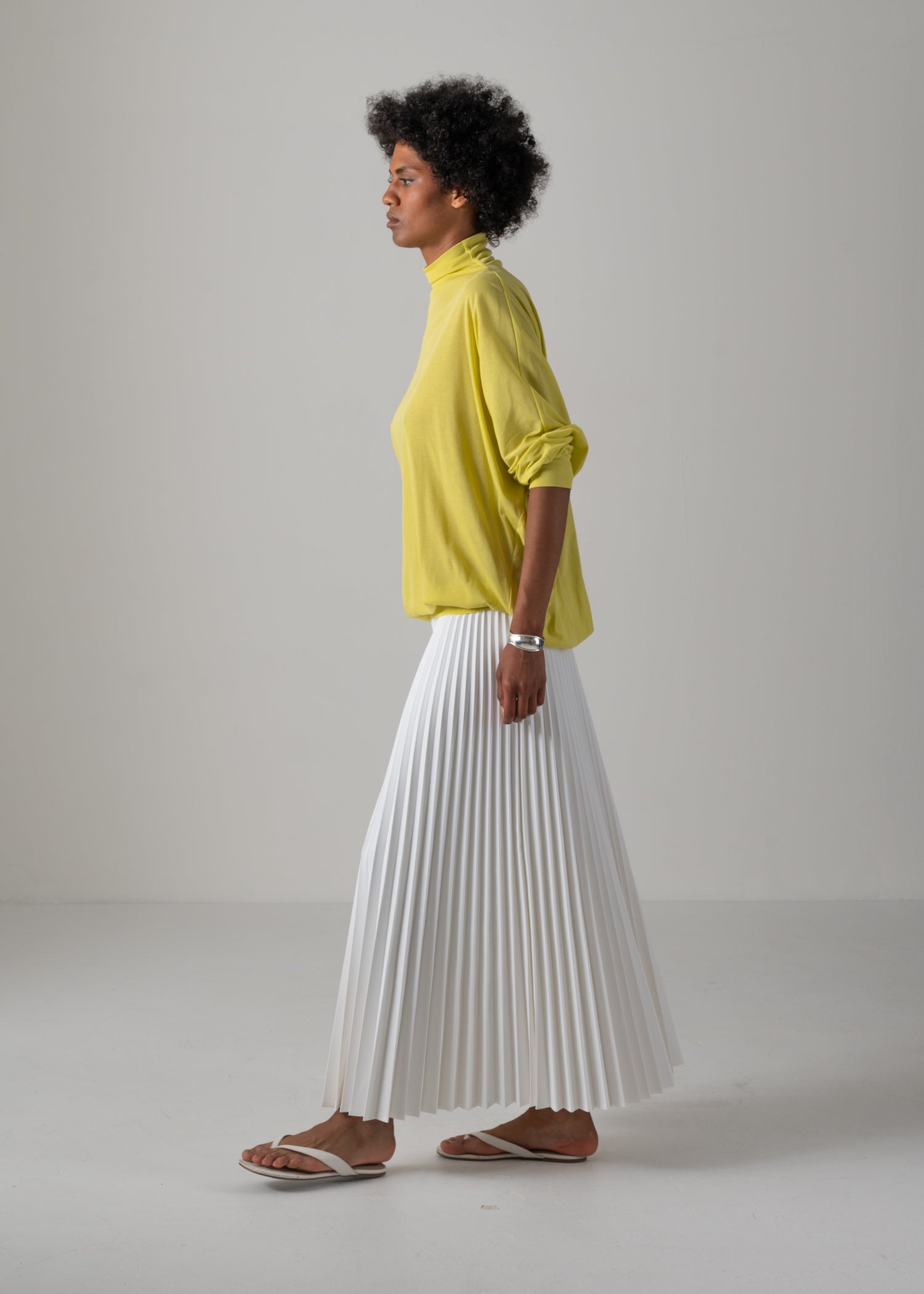 10 NAIA BOTTLE NECK TOP / SUPER LIGHT COTTON JERSEY - C14