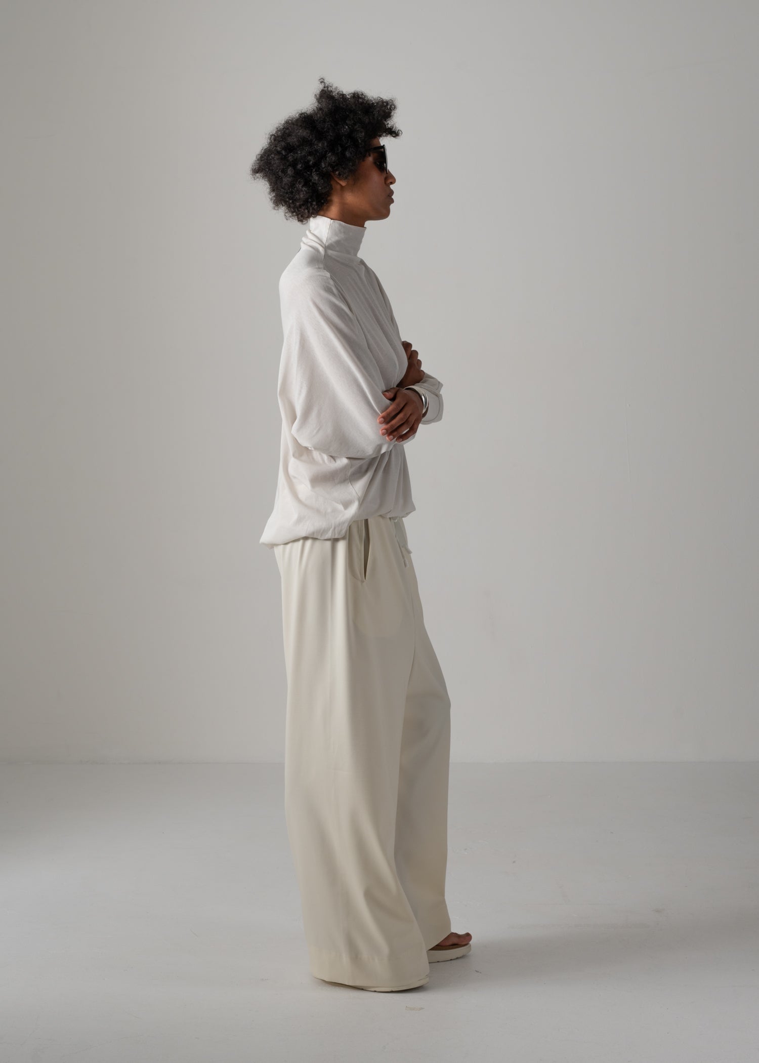 10 NAIA BOTTLE NECK TOP / SUPER LIGHT COTTON JERSEY - C14