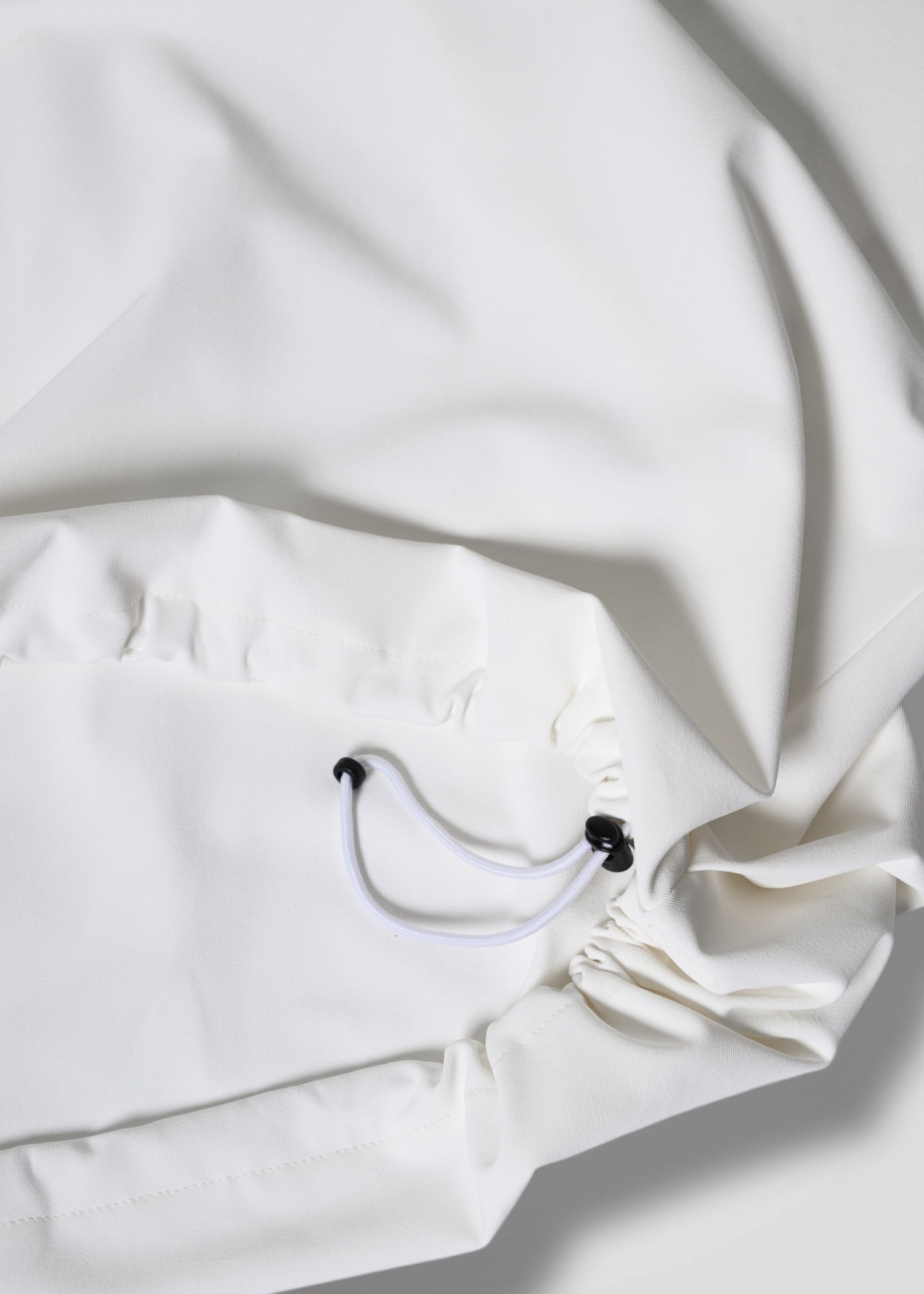 11 NIKITA HEXAGON TOP / OPAQUE TWILL - C14