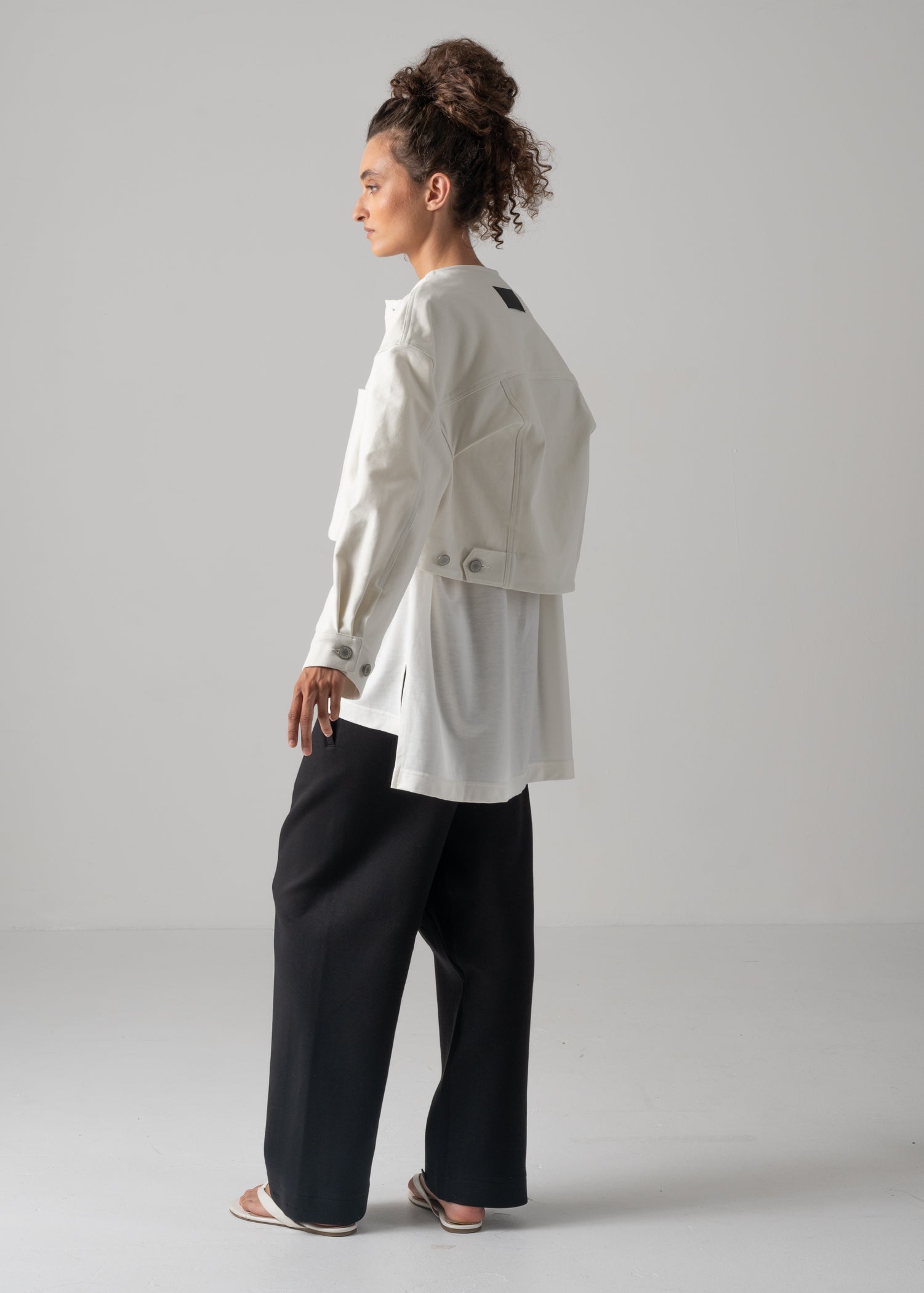 NIKKI COLLARLESS JACKET, Denim-like Jacket, Made in Japan