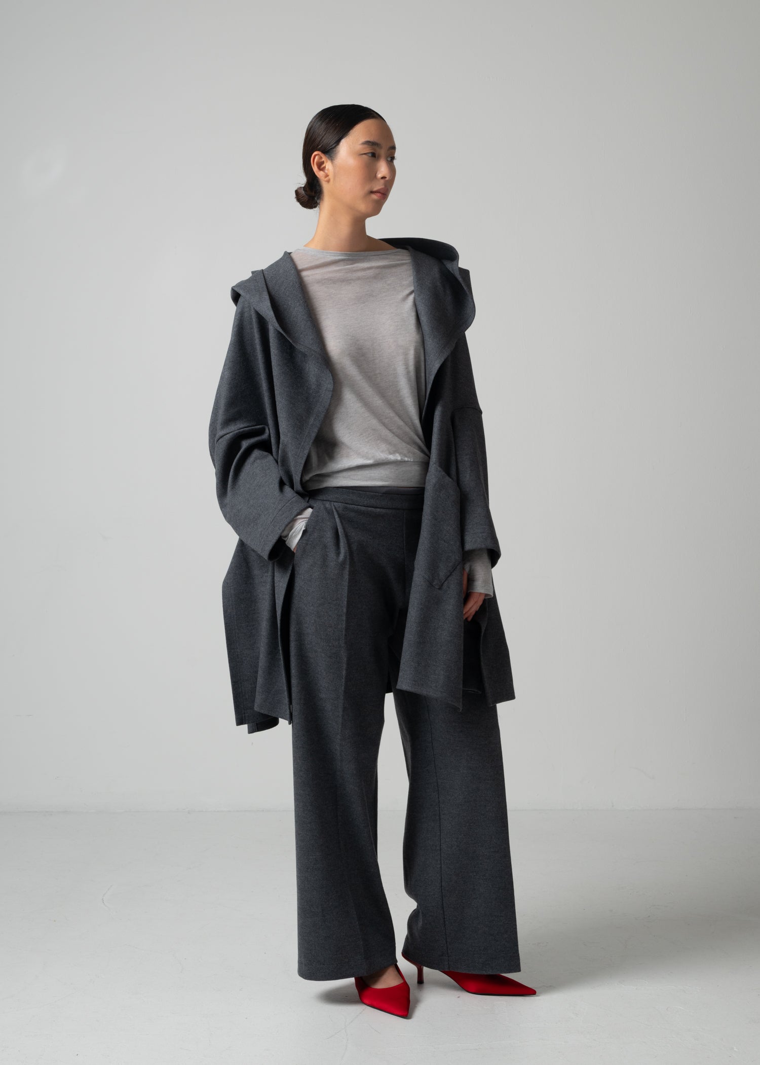 17 ORNELLA HOODED WRAP COAT / SUPER120S PURE WOOL SPONGY JERSEY - C15