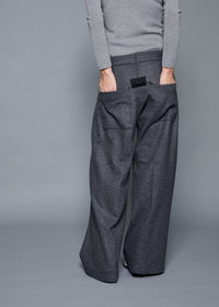 19 ORION WIDE-LEG TROUSERS / SUPER120S PURE WOOL SPONGY JERSEY - C15