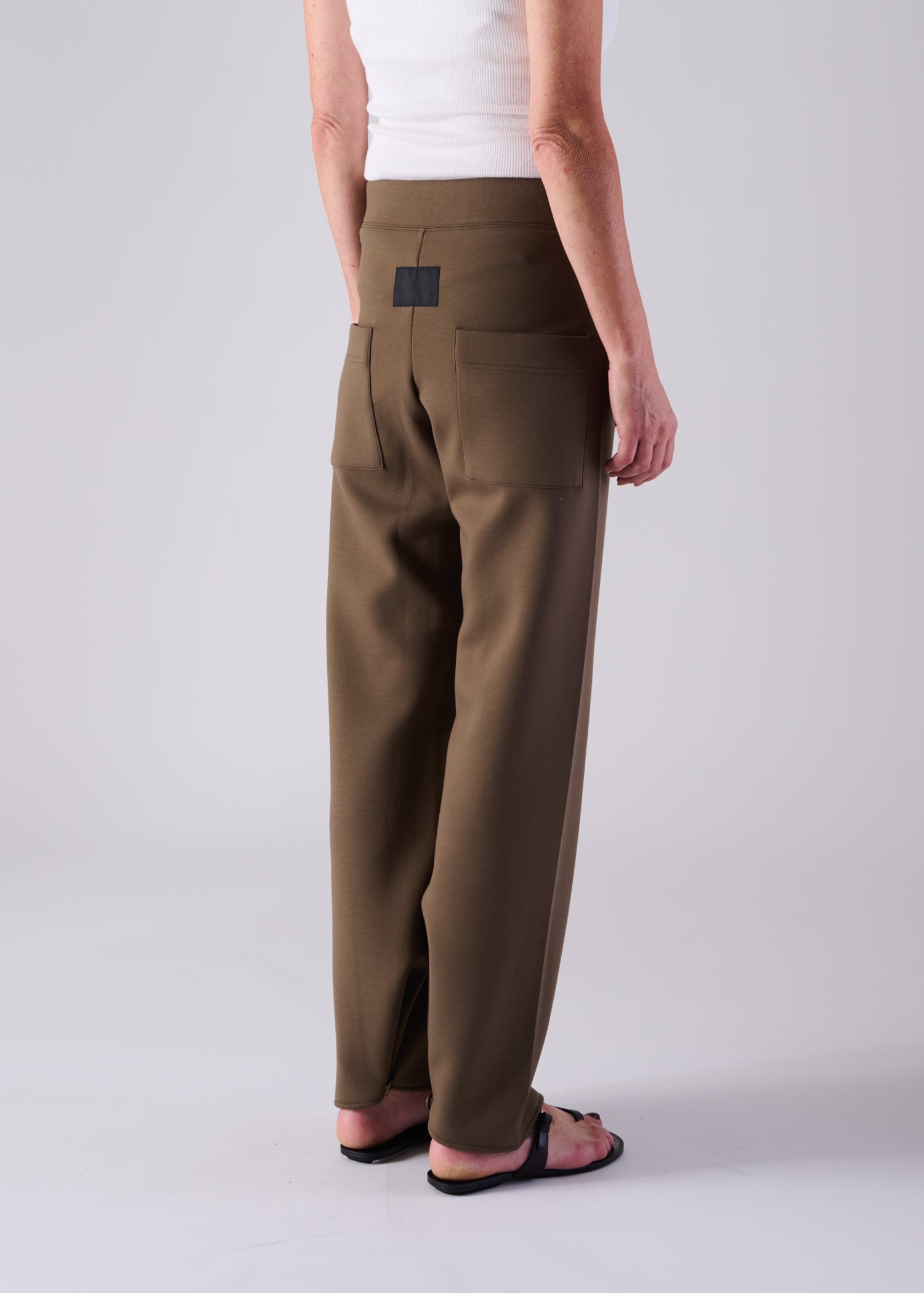 20 GALAXY SEMI WIDE TROUSERS / COCOON JERSEY - C14