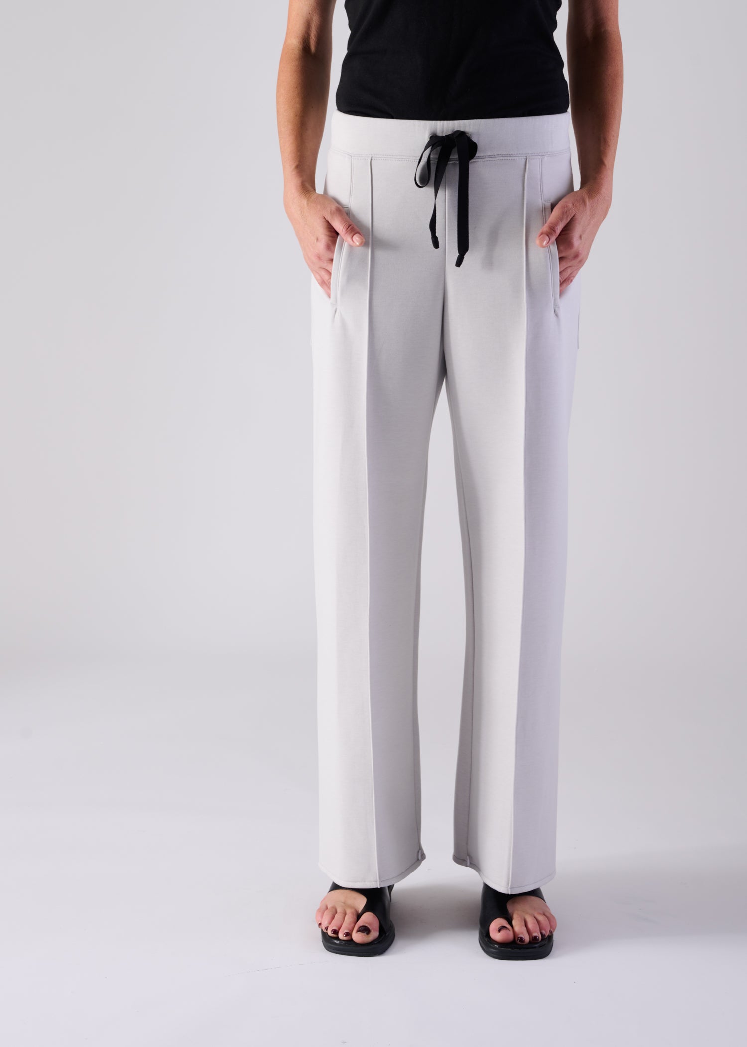 20 GALAXY SEMI WIDE TROUSERS / COCOON JERSEY - C14