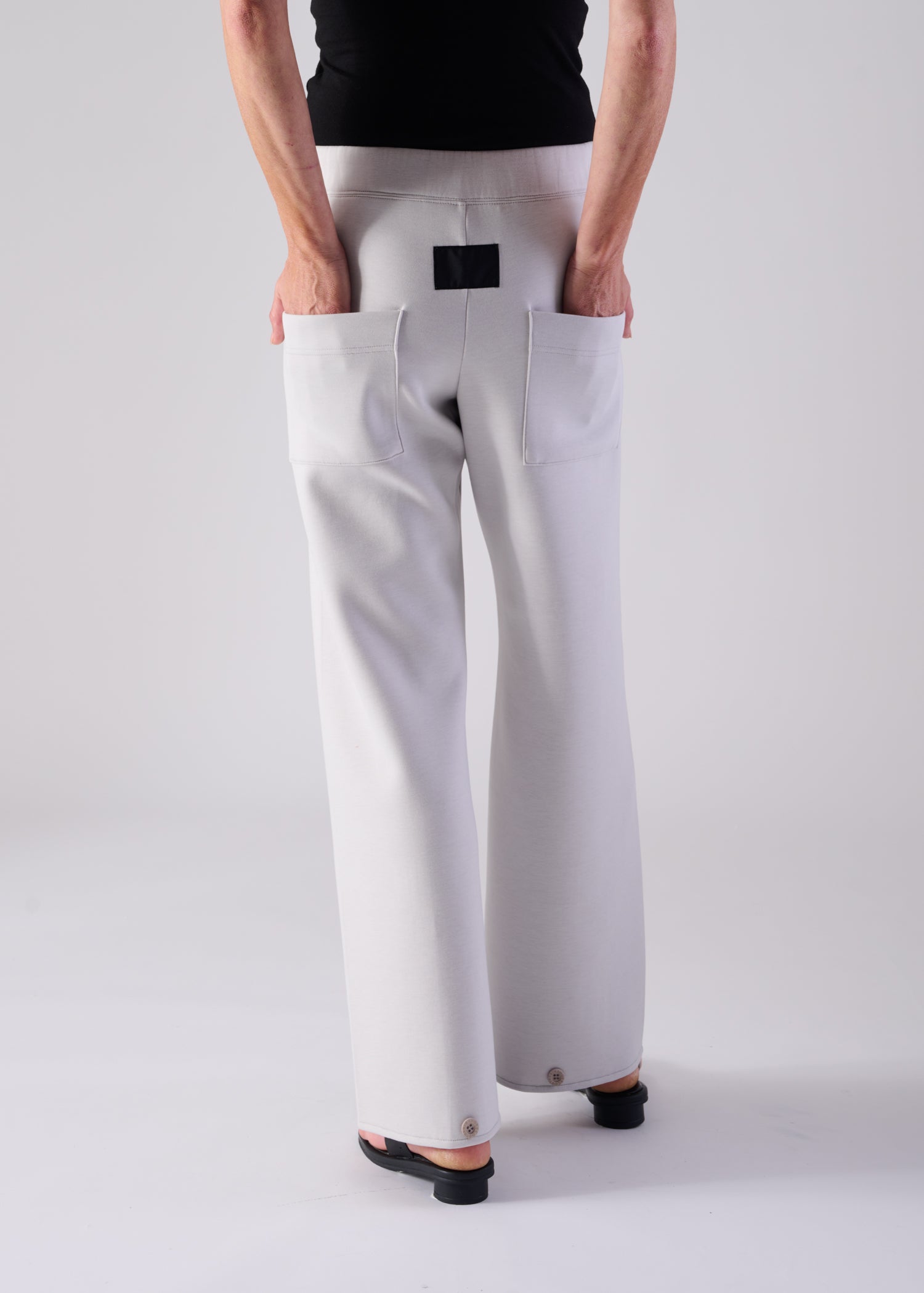 20 GALAXY SEMI WIDE TROUSERS / COCOON JERSEY - C14