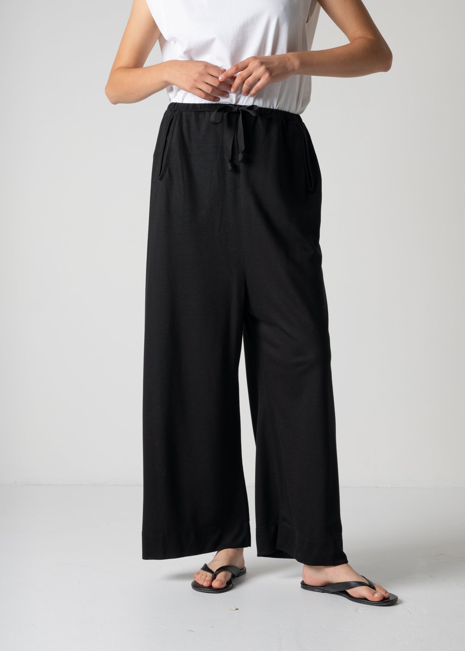 22 ALISON TROUSERS / ECO VISCOSE JERSEY - C12