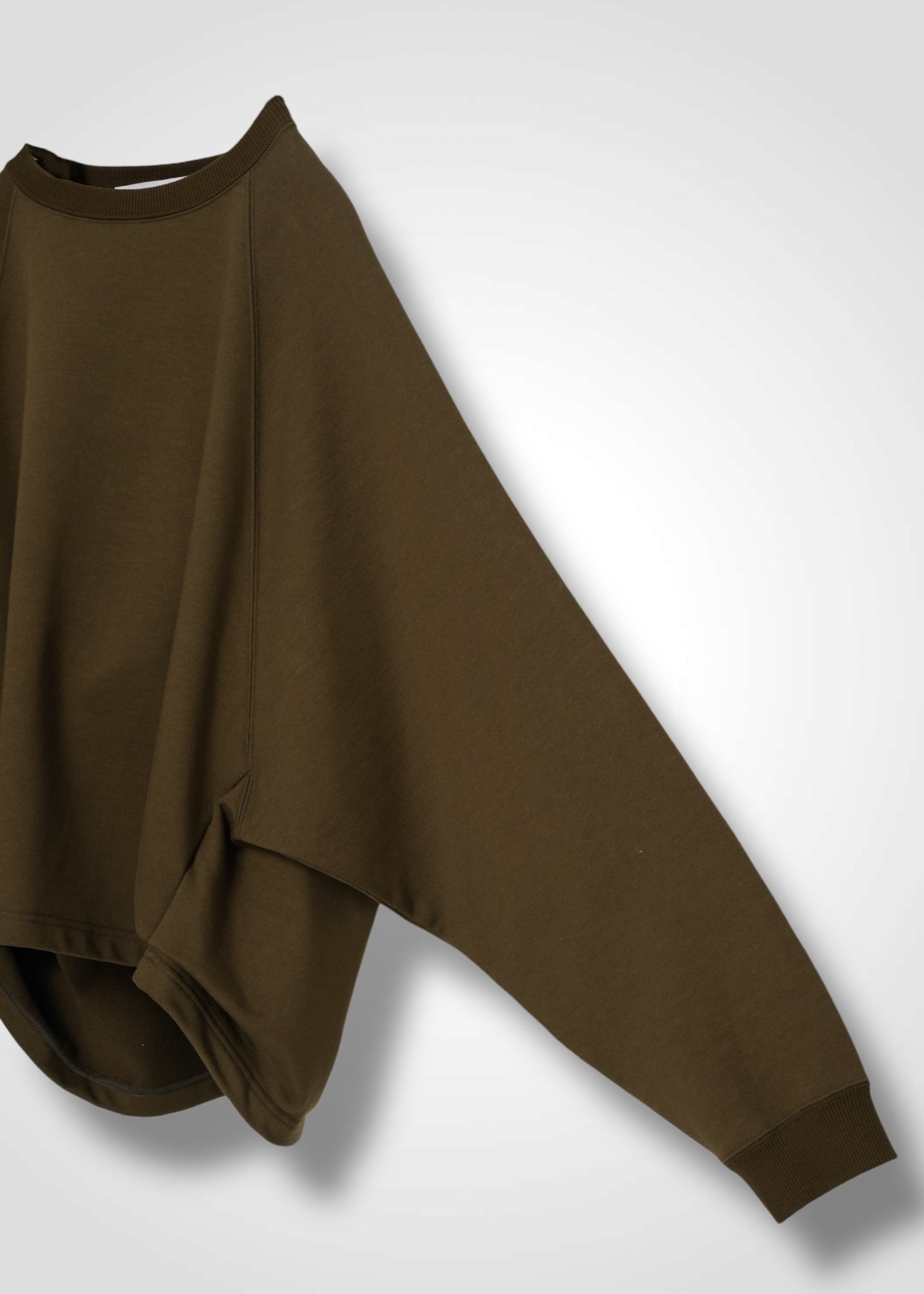トップス COGTHEBIGSMOKE KAYA TUCKED HEM TOP KAYA TUCKED HEM TOP, Wide-body, short-length sweatshirt, Made in