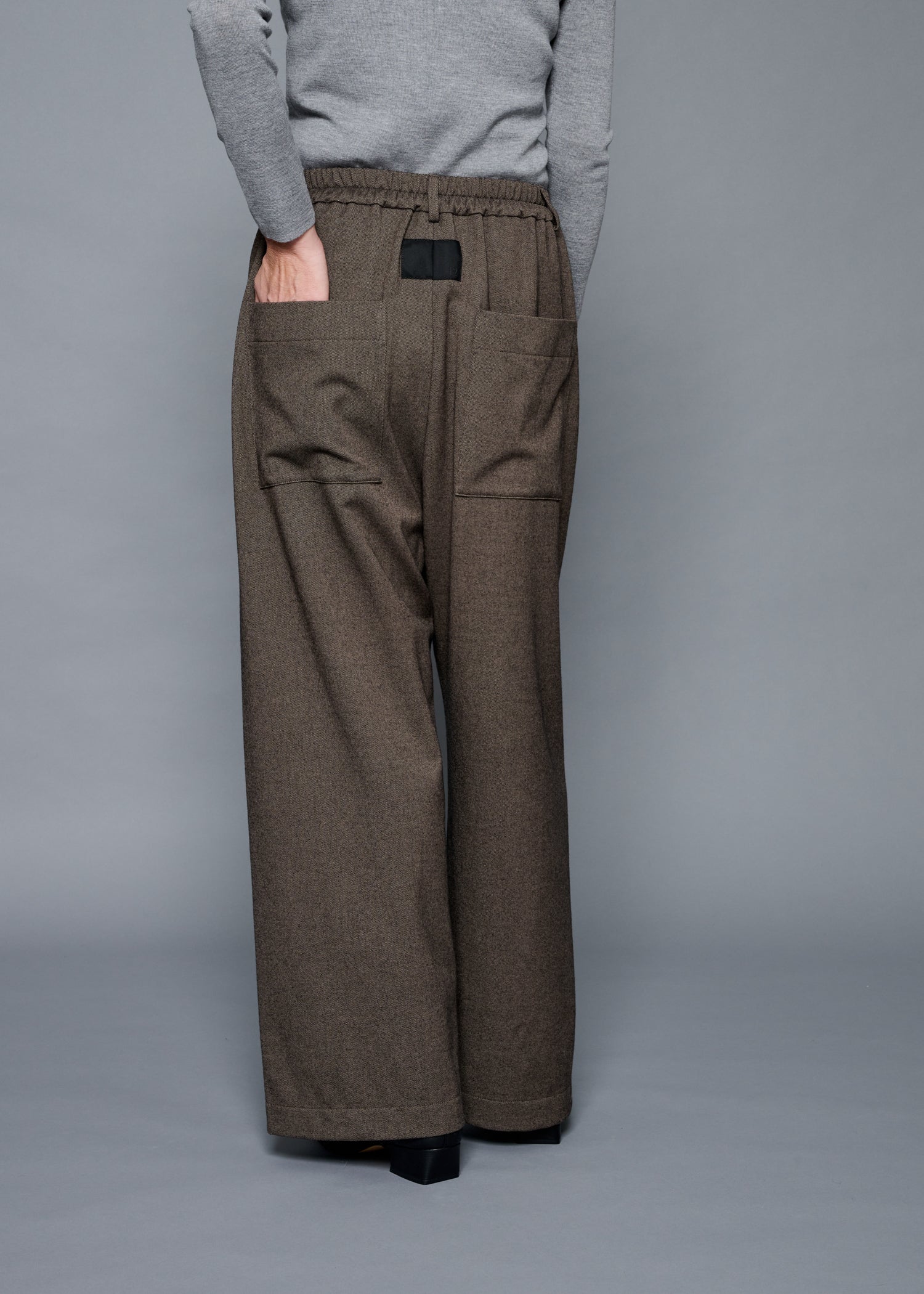 23 LUCY BAGGY TROUSERS / SOFT FLANNEL SUITING - C15