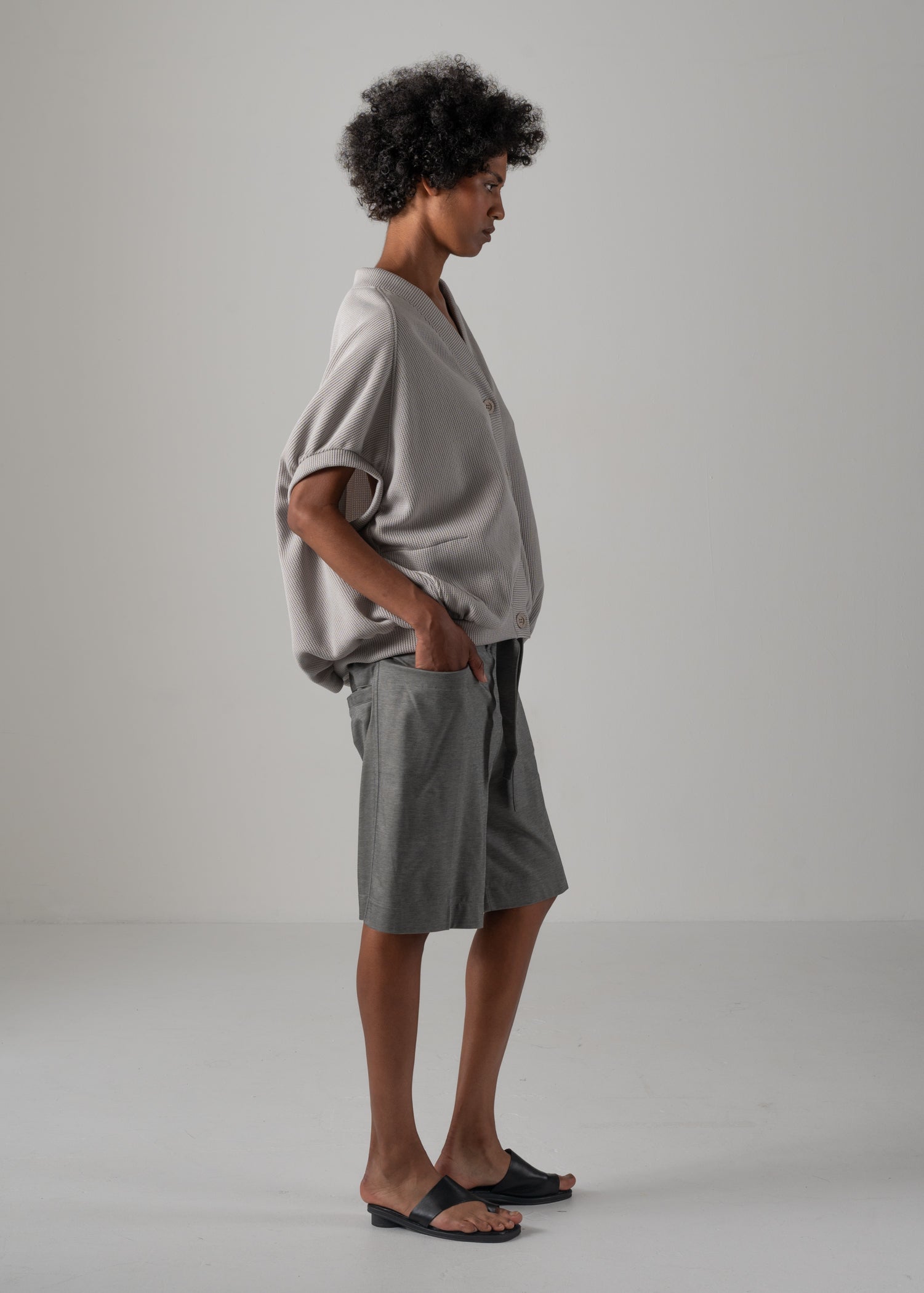 NEELA PUFF SLEEVE CARDIGAN, V-neck cardigan, Made in Japan