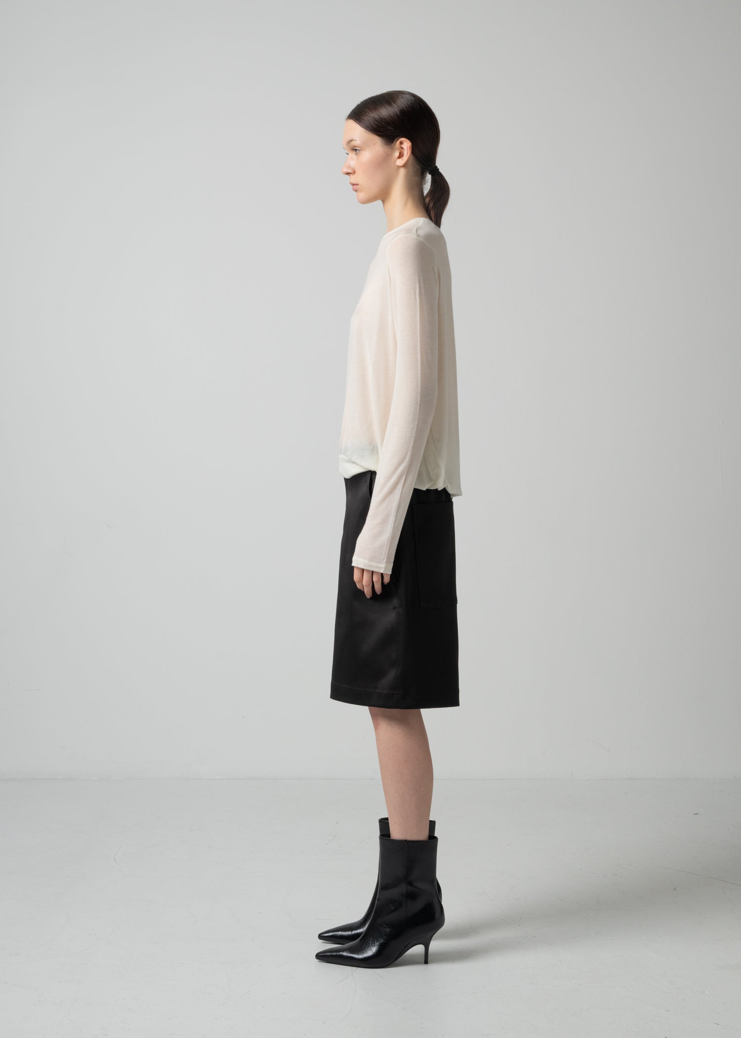 25 NIKA LONG SLEEVE TOP / CASHMERE SILK SHEER JERSEY - C15
