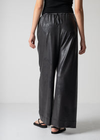 28 ALISON TROUSERS / HIGH STRETCH VEGAN LEATHER - C12