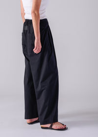 29 LUCY BAGGY TROUSERS / MOCRODY JERSEY - C14