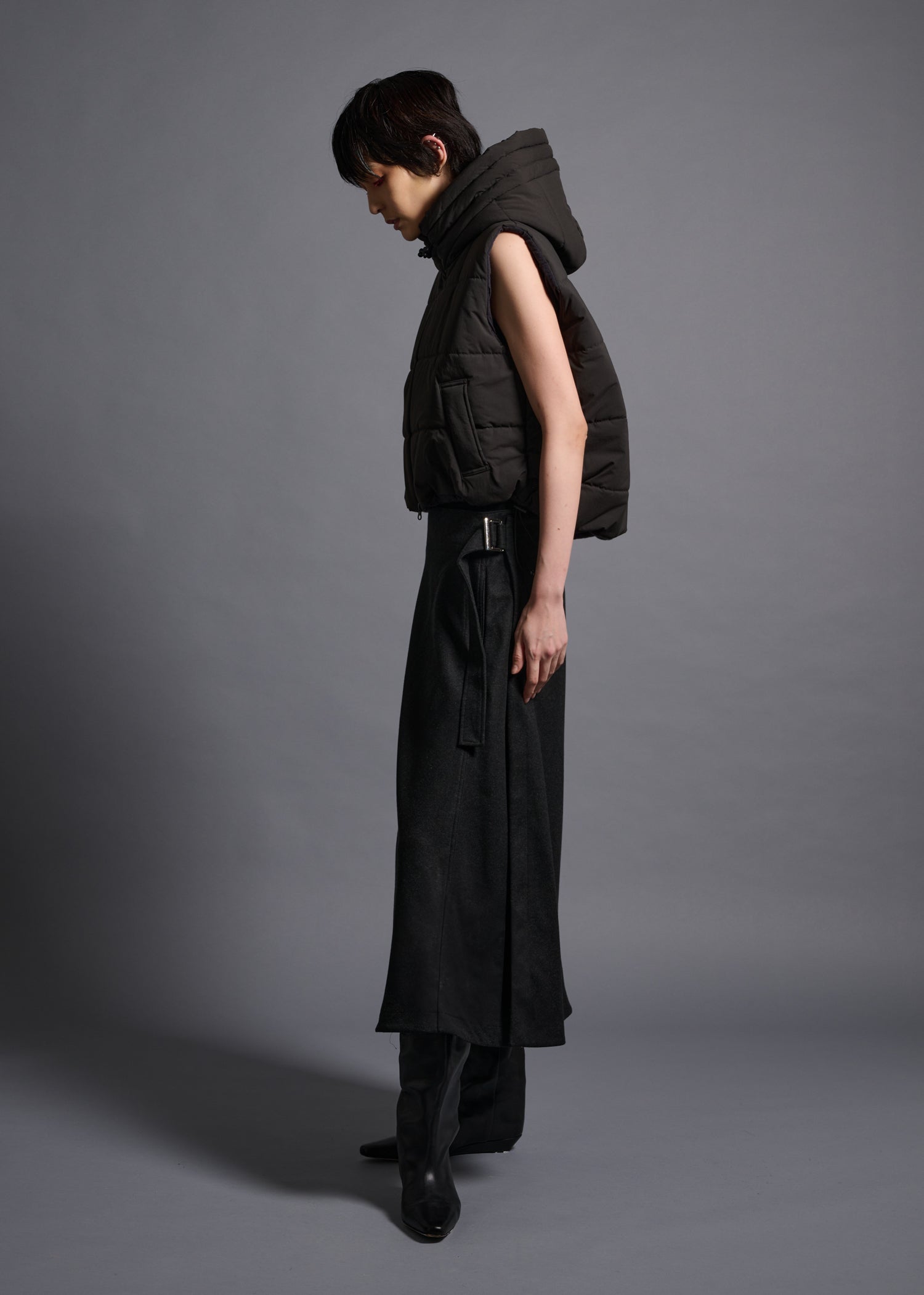 02 MORGAN HOODY CROPPED VEST / NY DRY WASH - C13