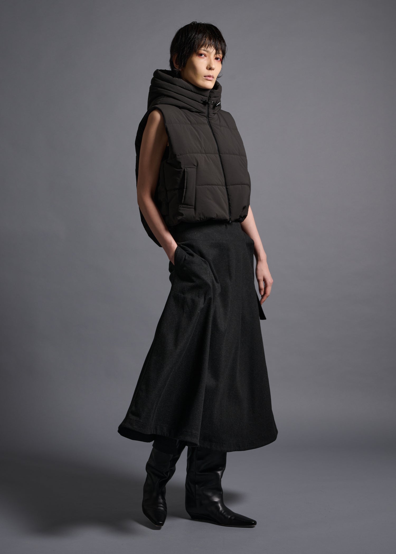 02 MORGAN HOODY CROPPED VEST / NY DRY WASH - C13