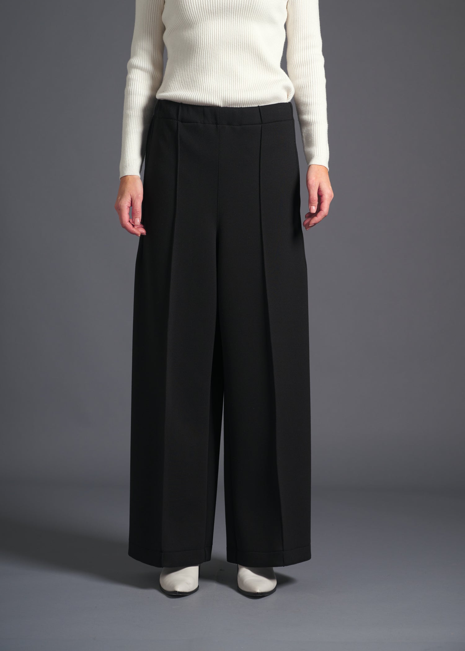 1 / 99BLACK