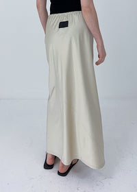 36 JENIFFER FLAIR SKIRT / SILKY SATIN JERSEY - C10