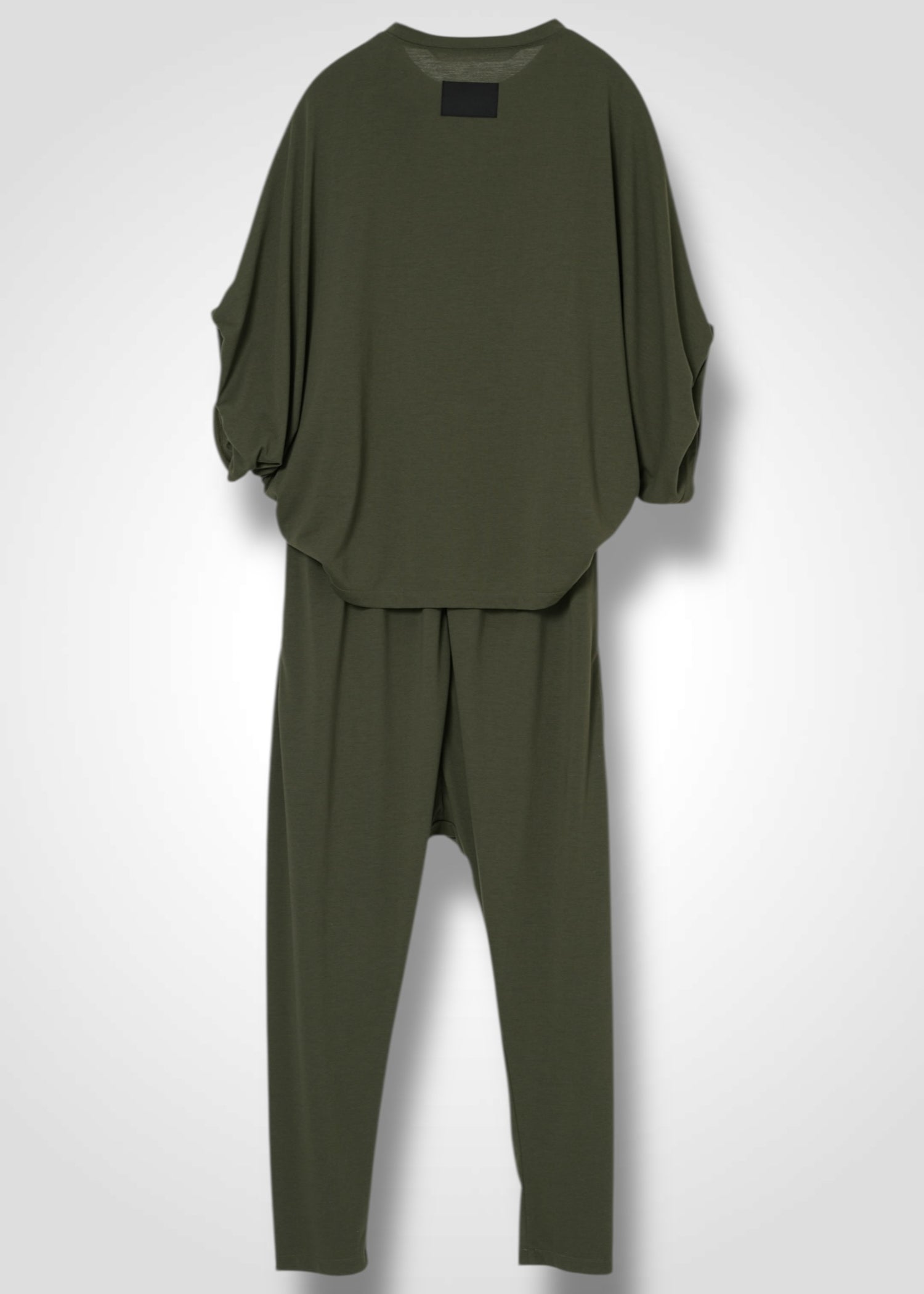 38 NUBIA TUCKED SLEEVE JUMPSUIT / RECYCLED PE JERSEY - C14