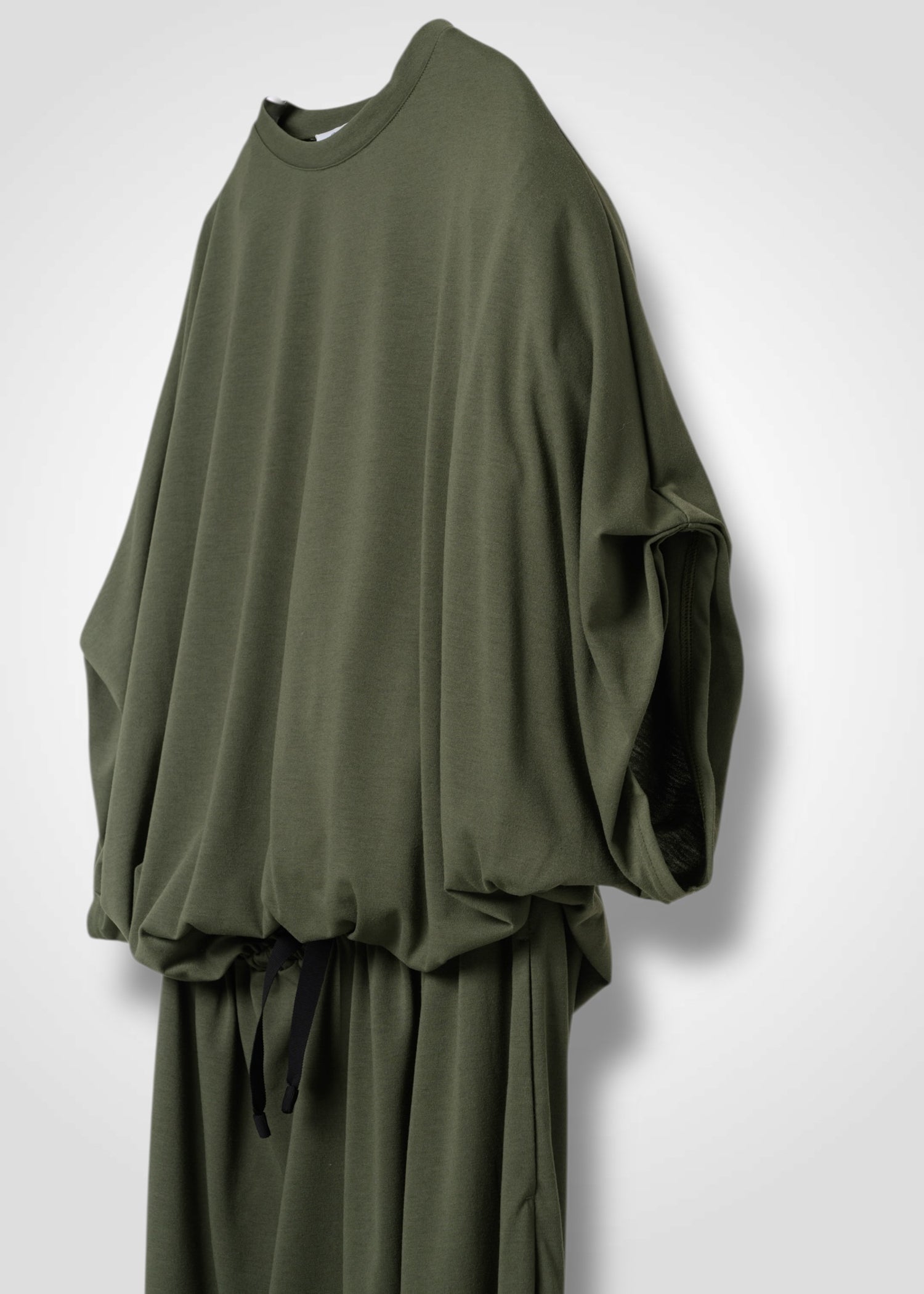 NUBIA TUCKED SLEEVE JUMPSUIT, クルーネックジャンプスーツ, Made in