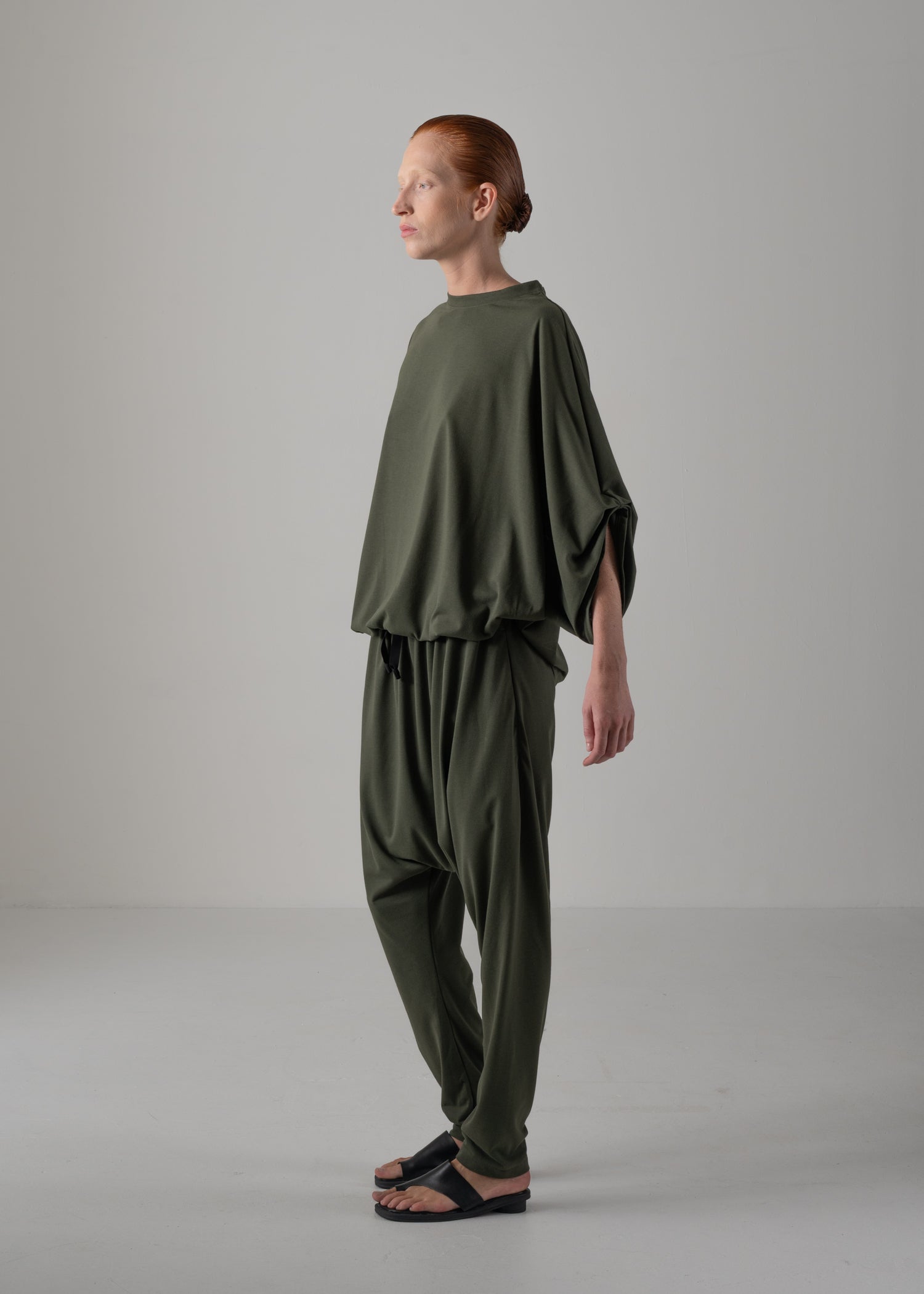 38 NUBIA TUCKED SLEEVE JUMPSUIT / RECYCLED PE JERSEY - C14