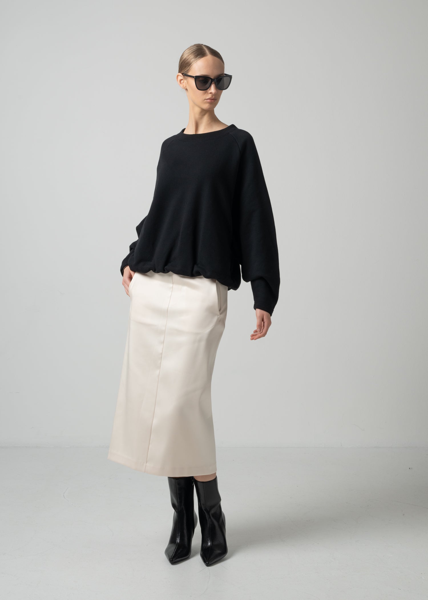 03 OKSANA SKIRT / DUCHESS SATIN STRETCH - C15
