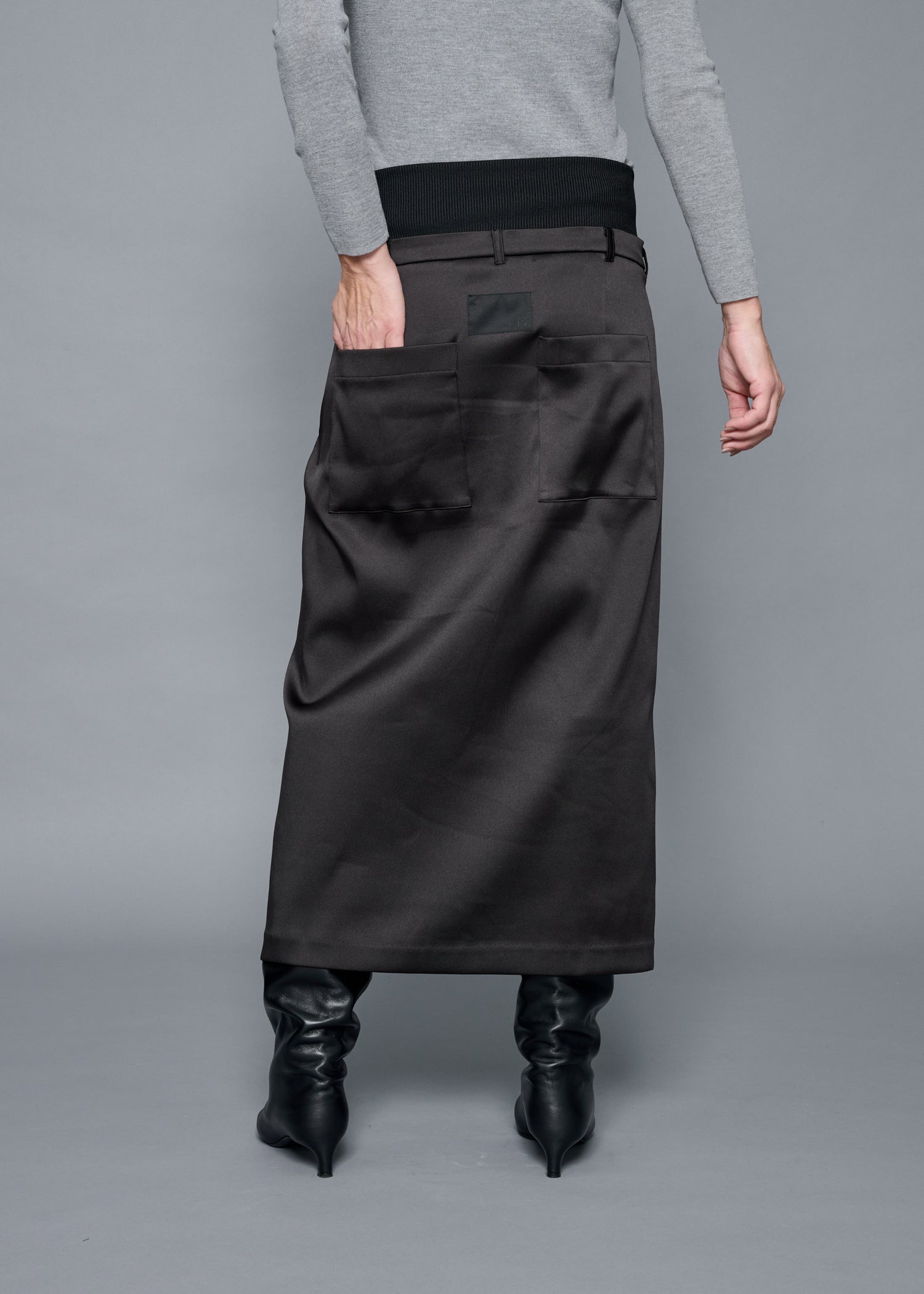 03 OKSANA SKIRT / DUCHESS SATIN STRETCH - C15