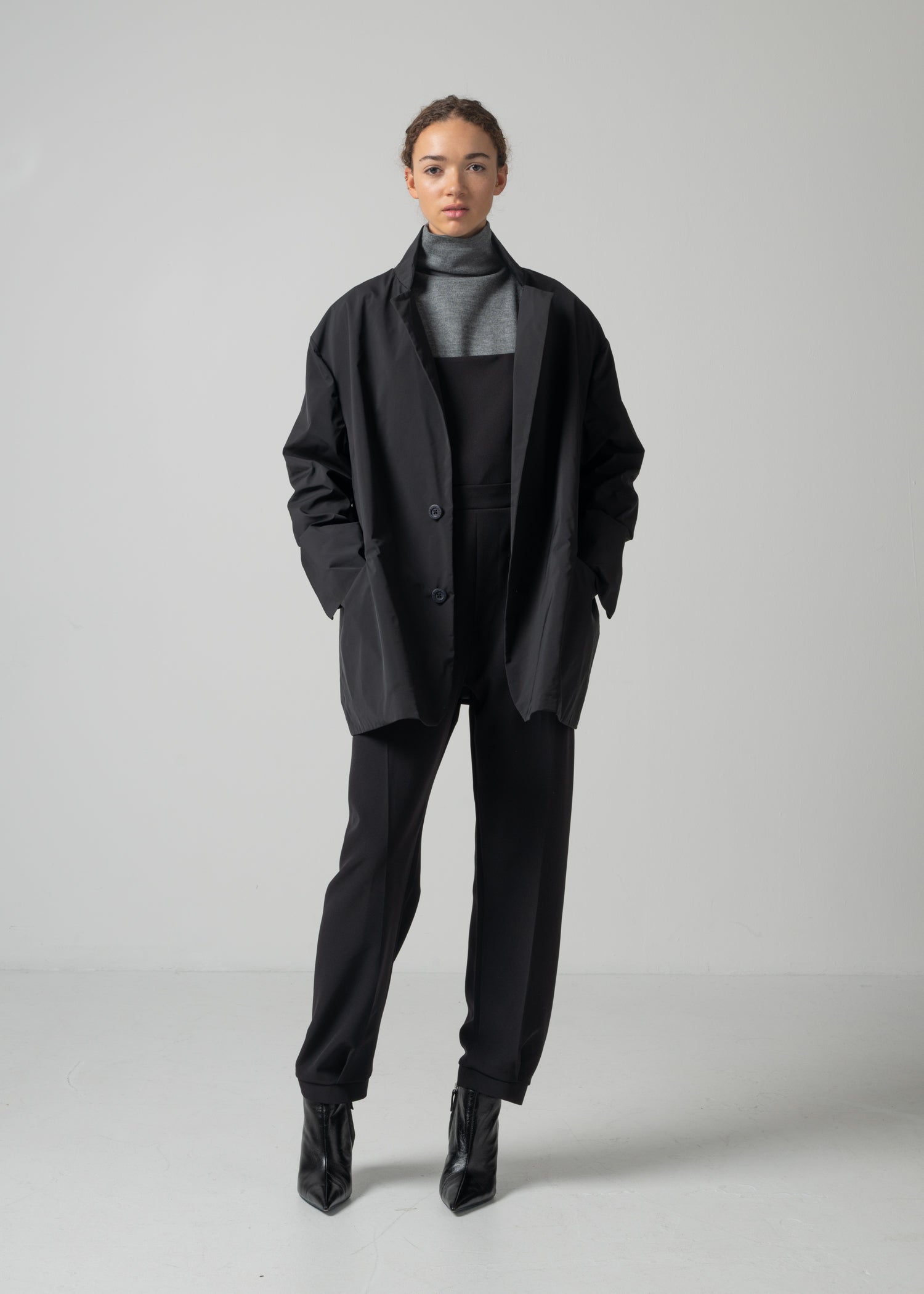 1 / 99BLACK