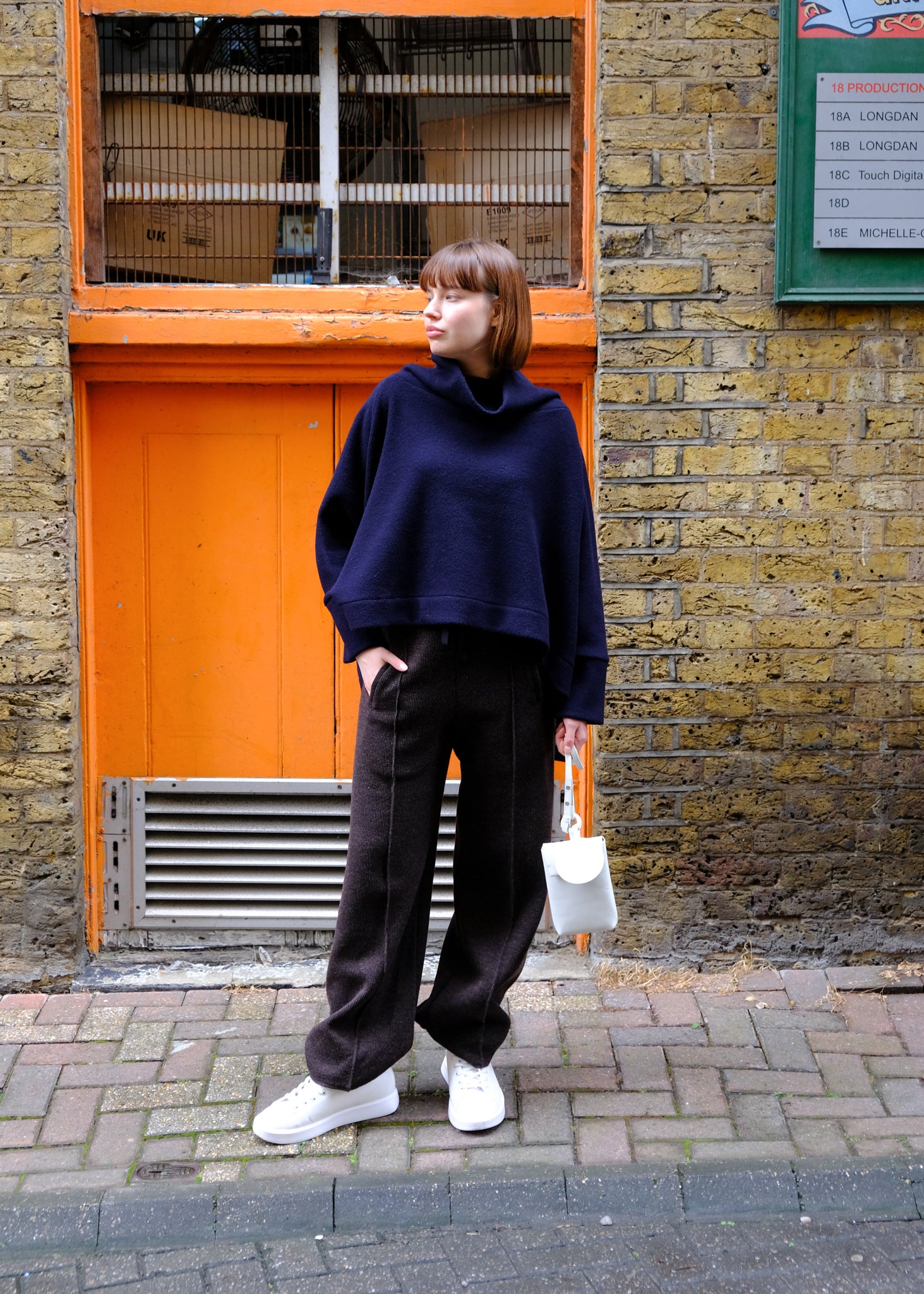 GALAXY SEMI-WIDE TROUSERS / RECYCLED WOOL QUARTER GAUGE KNITING