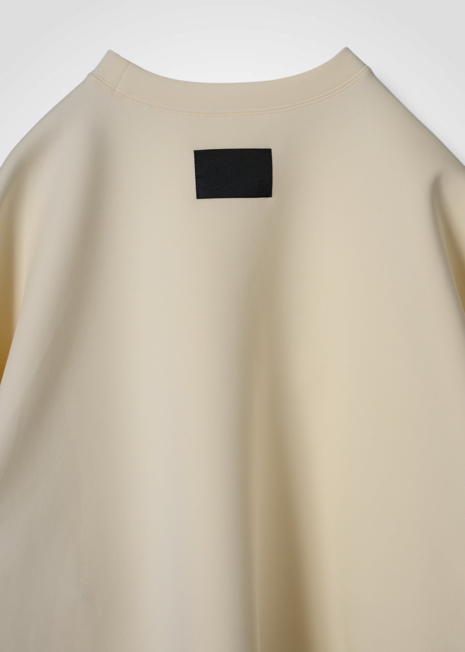 43 HELLEN PENTAGON TOP / AIRY COTTON DOUBLE JERSEY - C14