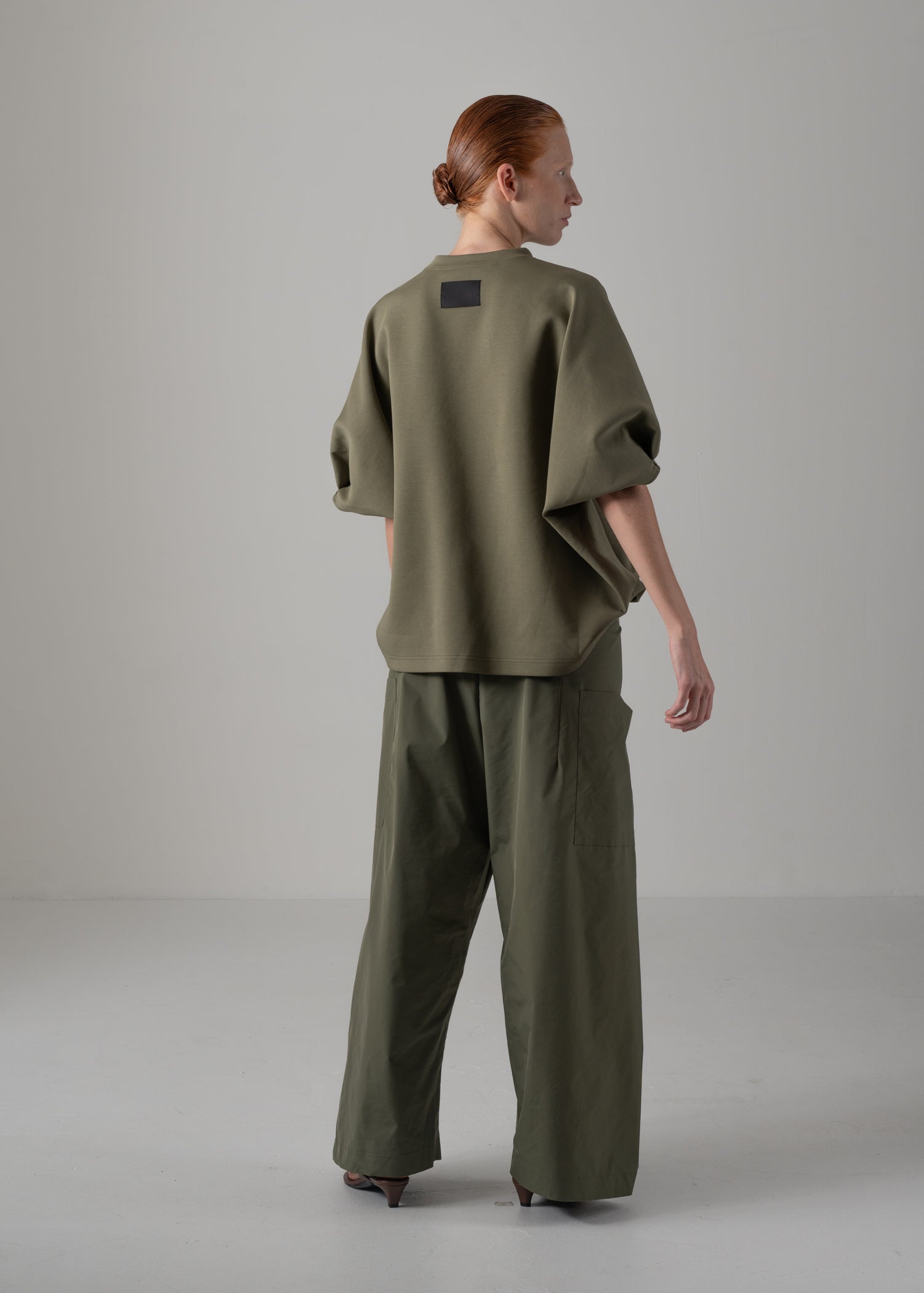HELLEN PENTAGON TOP, クルーネックスウェットトップ, Made in Japan