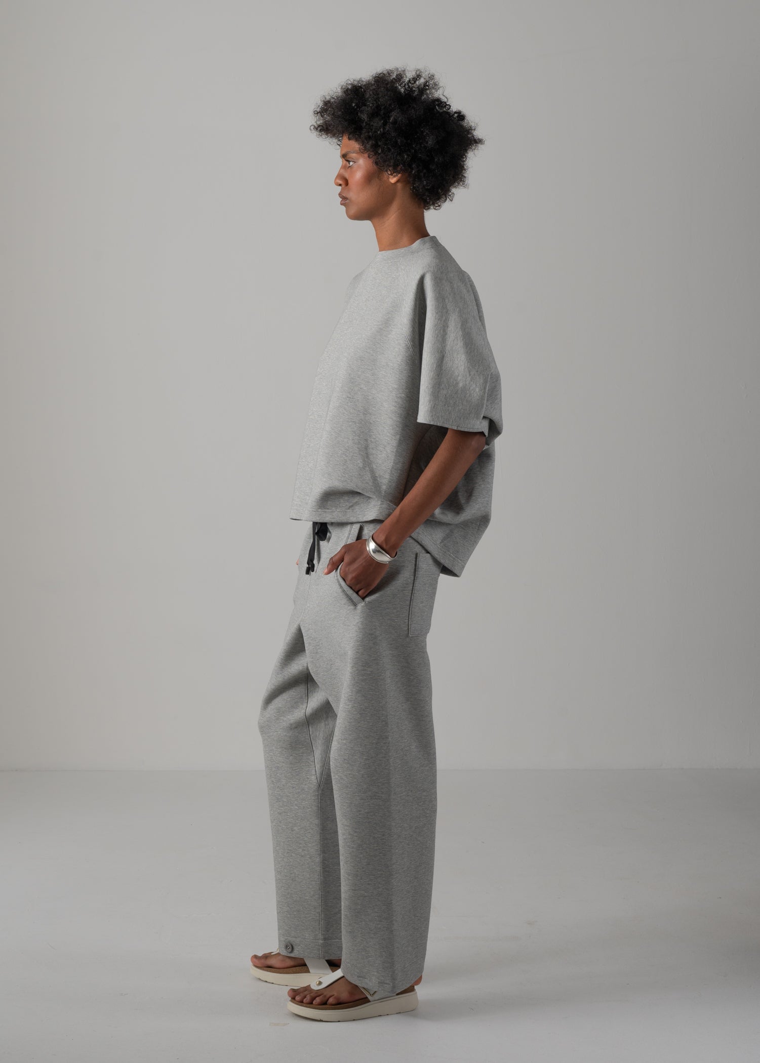HELLEN PENTAGON TOP, Crew neck Sweatshirt, Made in Japan