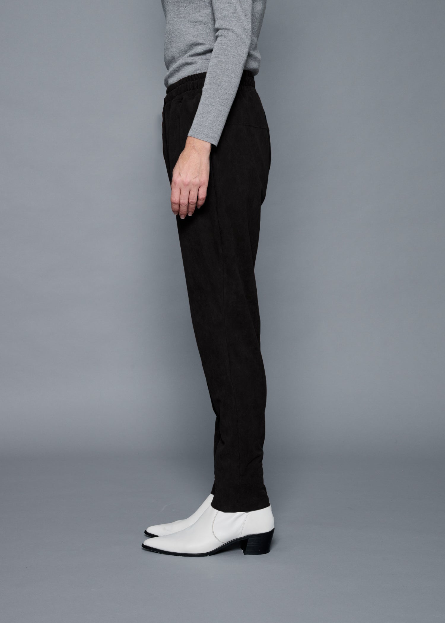 50 ALEXA TROUSERS / TRICOT SUEDE - C15