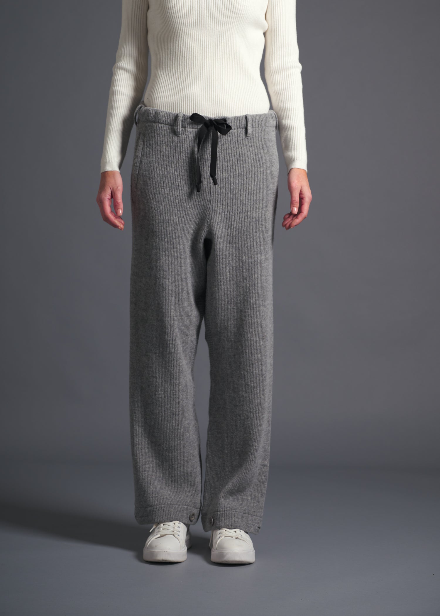 1 / 93LT GRIS