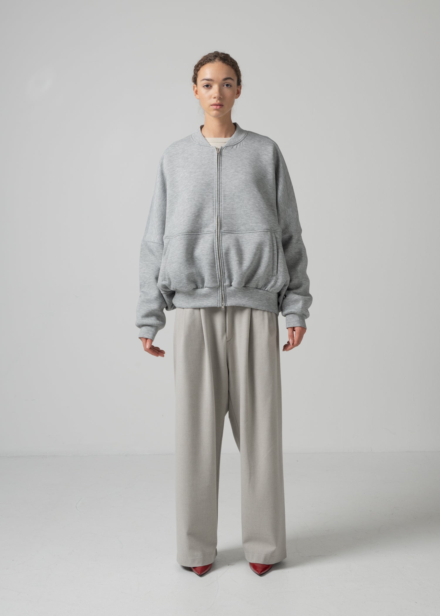 52 OLLIE ZIP UP BLOUSON / COCOON JERSEY - C15