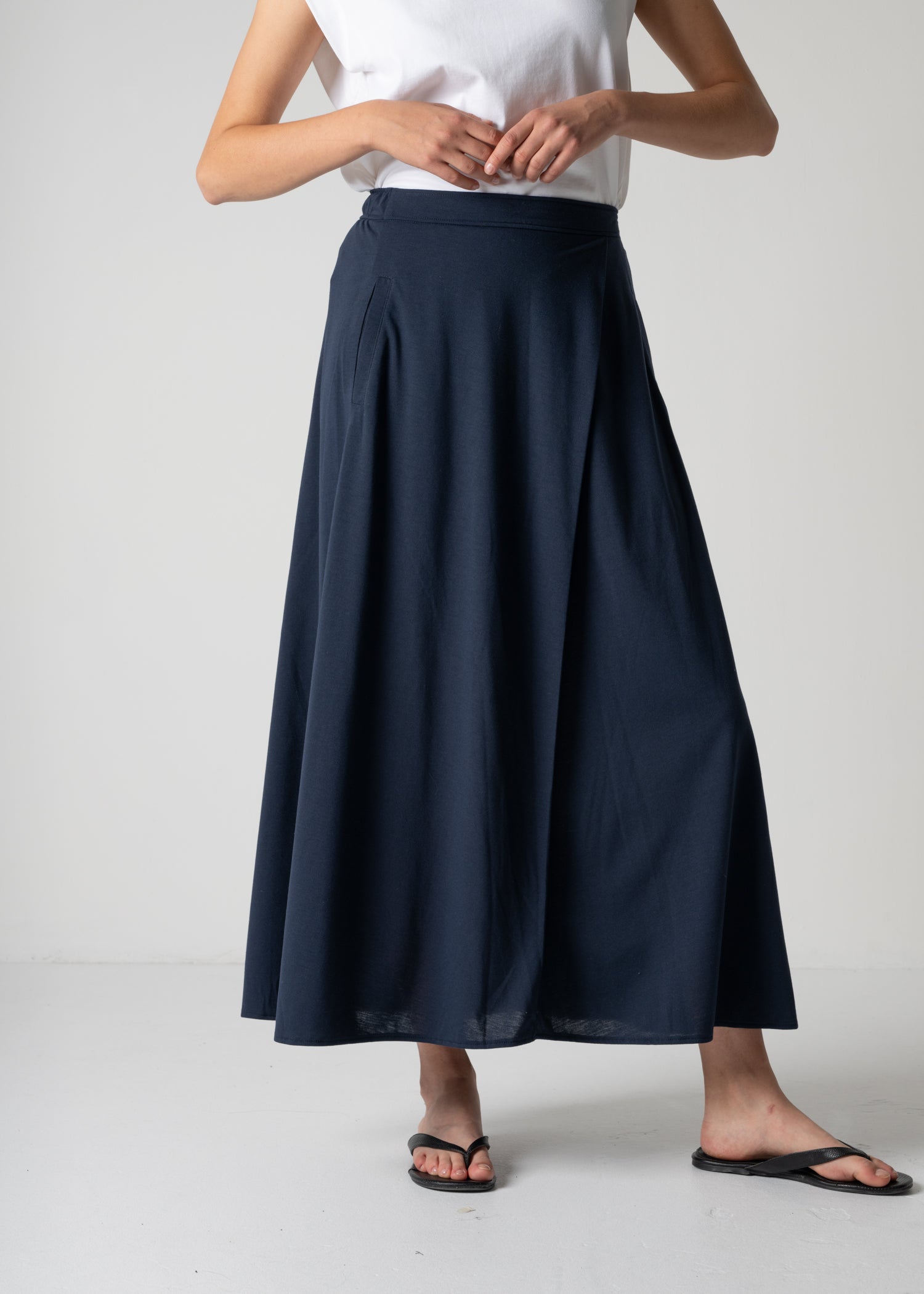 53 HALO SEMI-FLARE SKIRT / RECYCLE PE JERSEY - C12