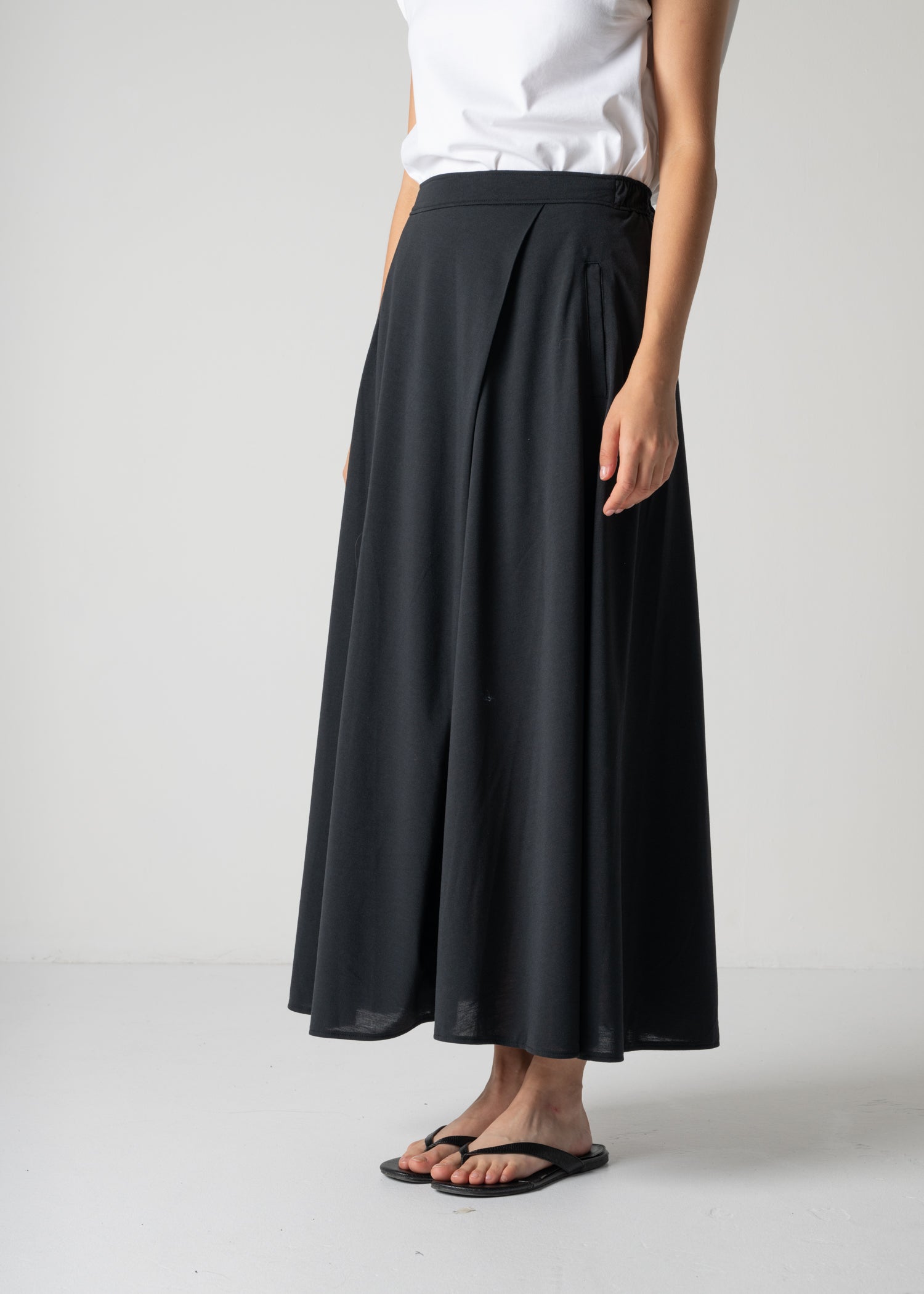 53 HALO SEMI-FLARE SKIRT / RECYCLE PE JERSEY - C12