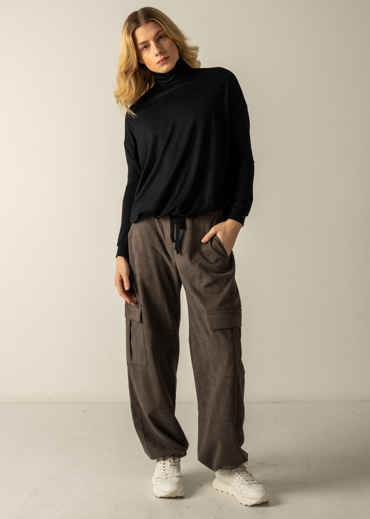 HENDRIX TROUSERS / ECO STRETCH CORDUROY - C9