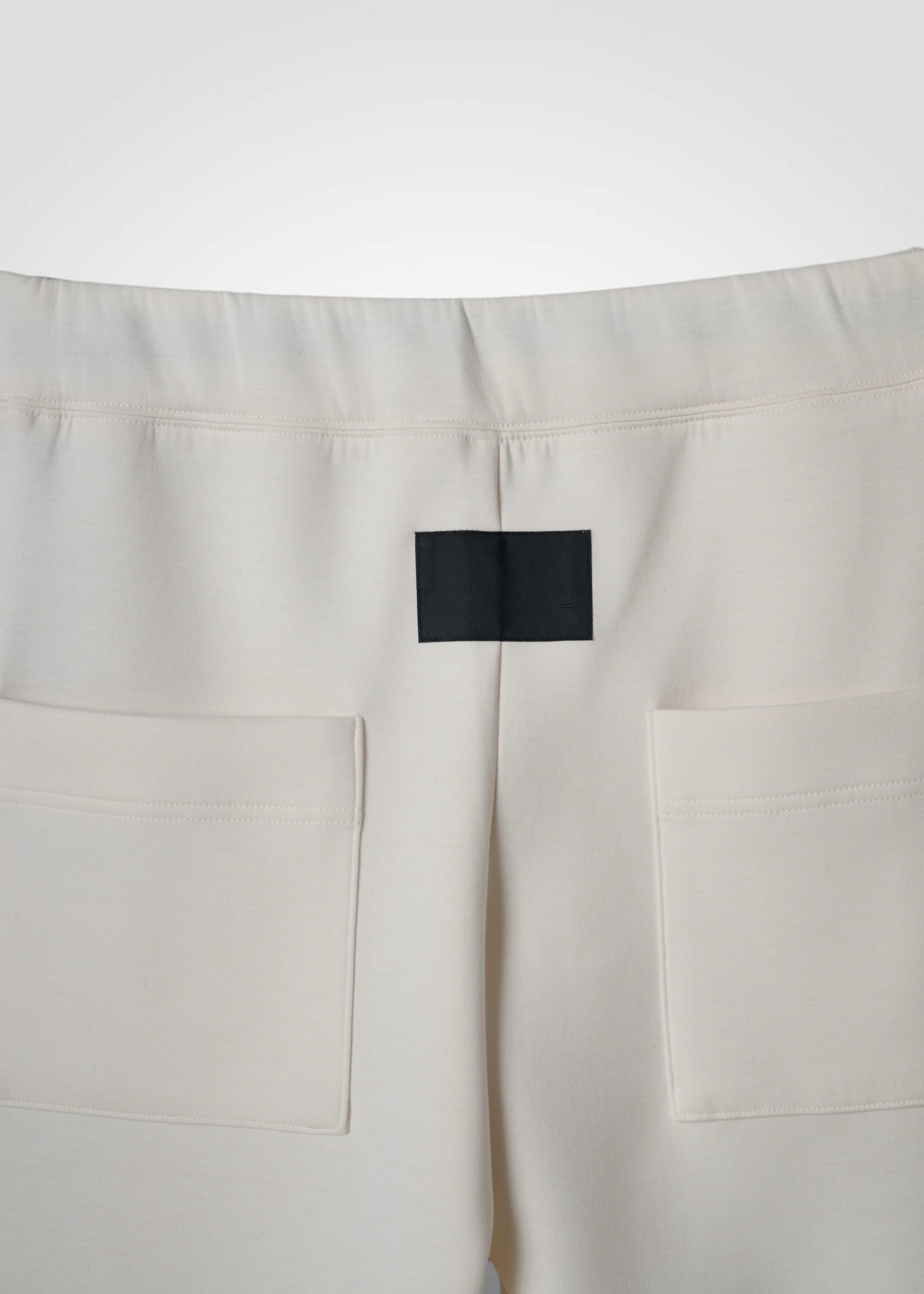 54 GALAXY SEMI-WIDE TROUSERS / COCOON JERSEY - C15